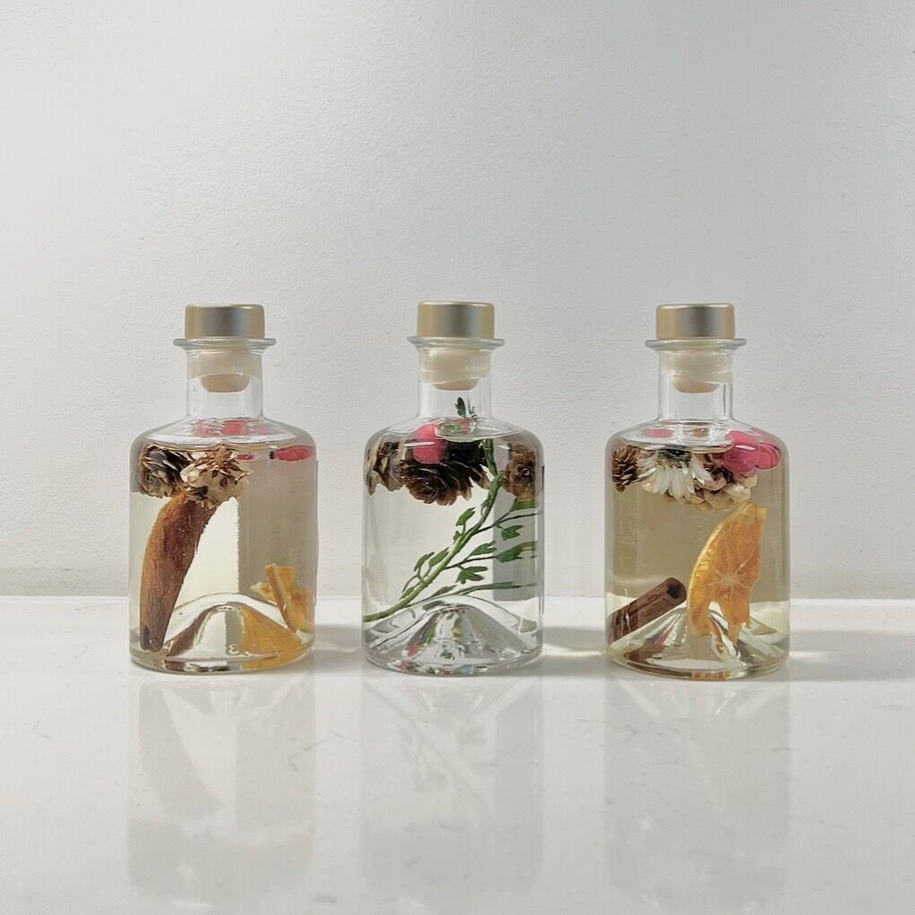 GINGERBREAD CHRISTMAS FLORAL DIFFUSER