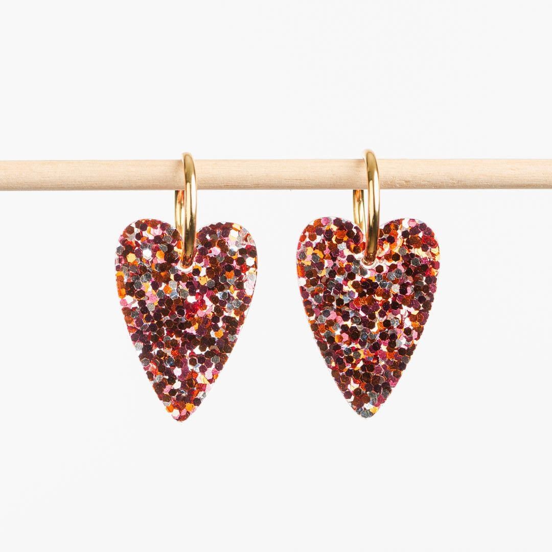 Orecchini a forma di cuore in rame misto