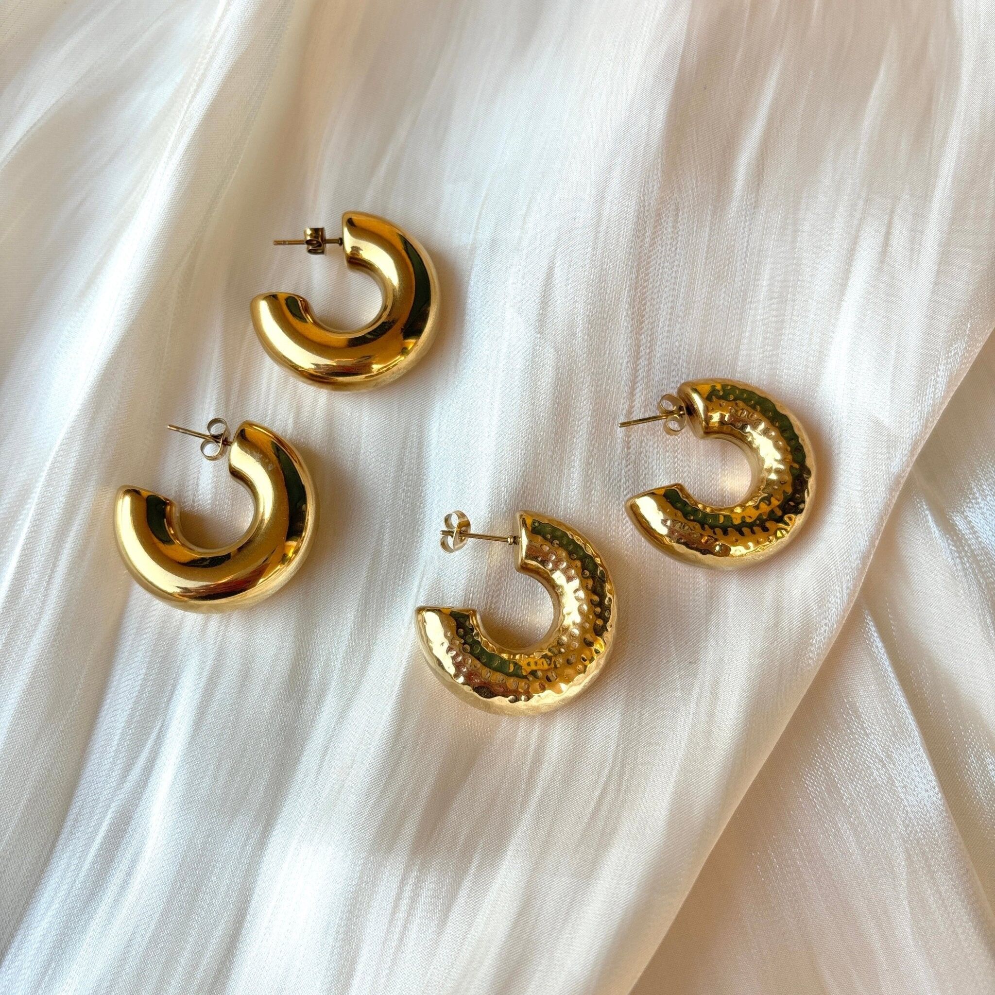 Goldfarbener Halbmond-Reif