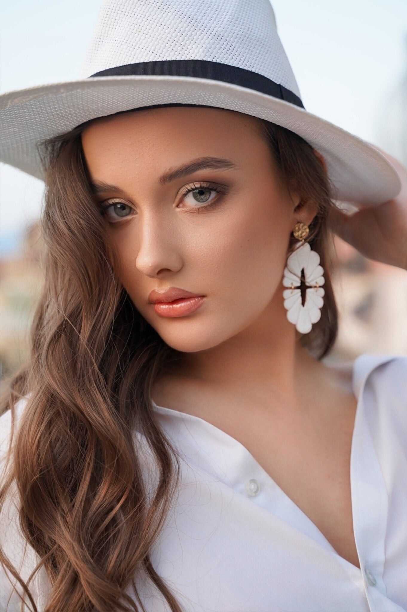 Orecchini Ostuni Bold en argile polymère et acciaio placcato oro 18k