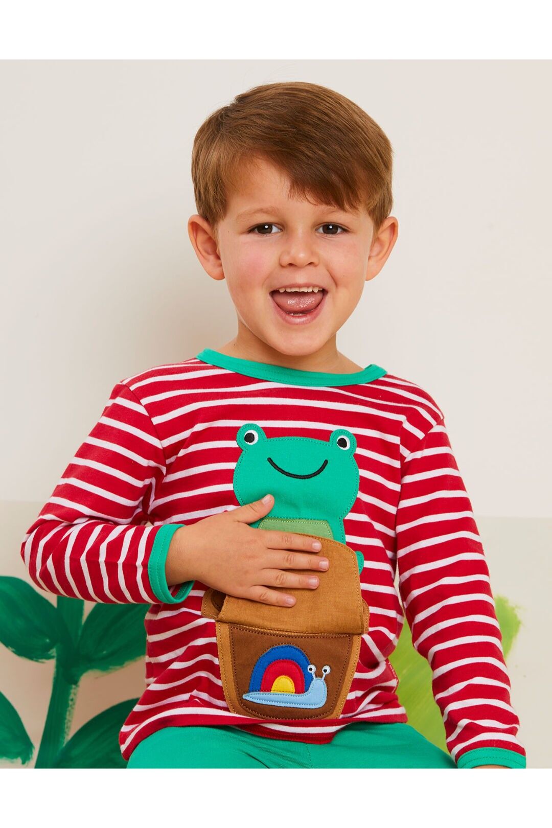 Camiseta con aplicación de rana orgánica