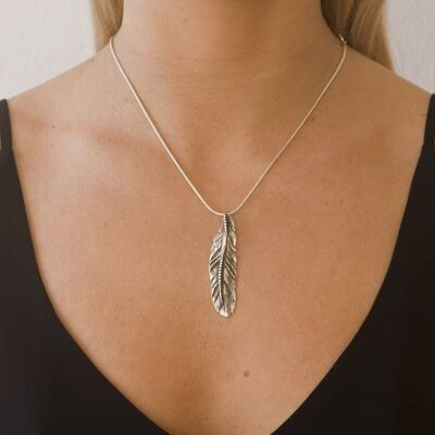 FREEDOM FEATHER NECKLACE__20" snake chain / SILVER