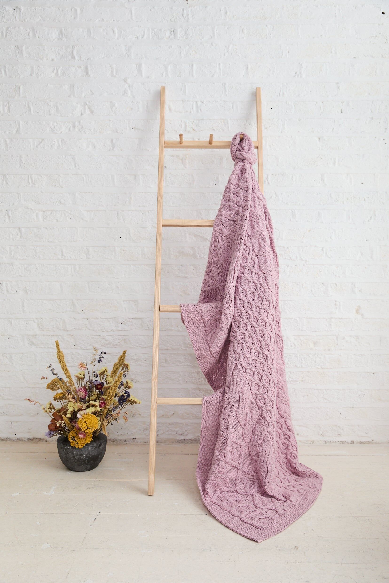 Dugort Honey, Diamond & Cable Aran Blanket - Pink