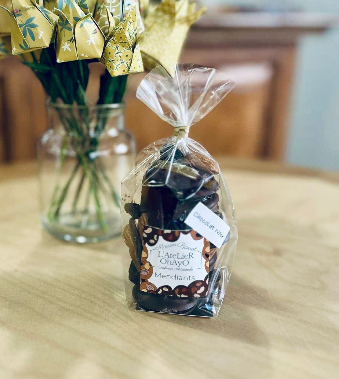 Bag of Mendiants Dark Chocolate 62% – Almonds, Cranberries & Raisins 100g