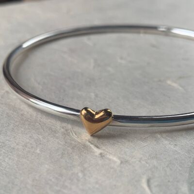 Puffed Heart 2.5mm bangle with gold plating__6.8cms internal diameter (large adult) / 18ct Gold Plated Heart