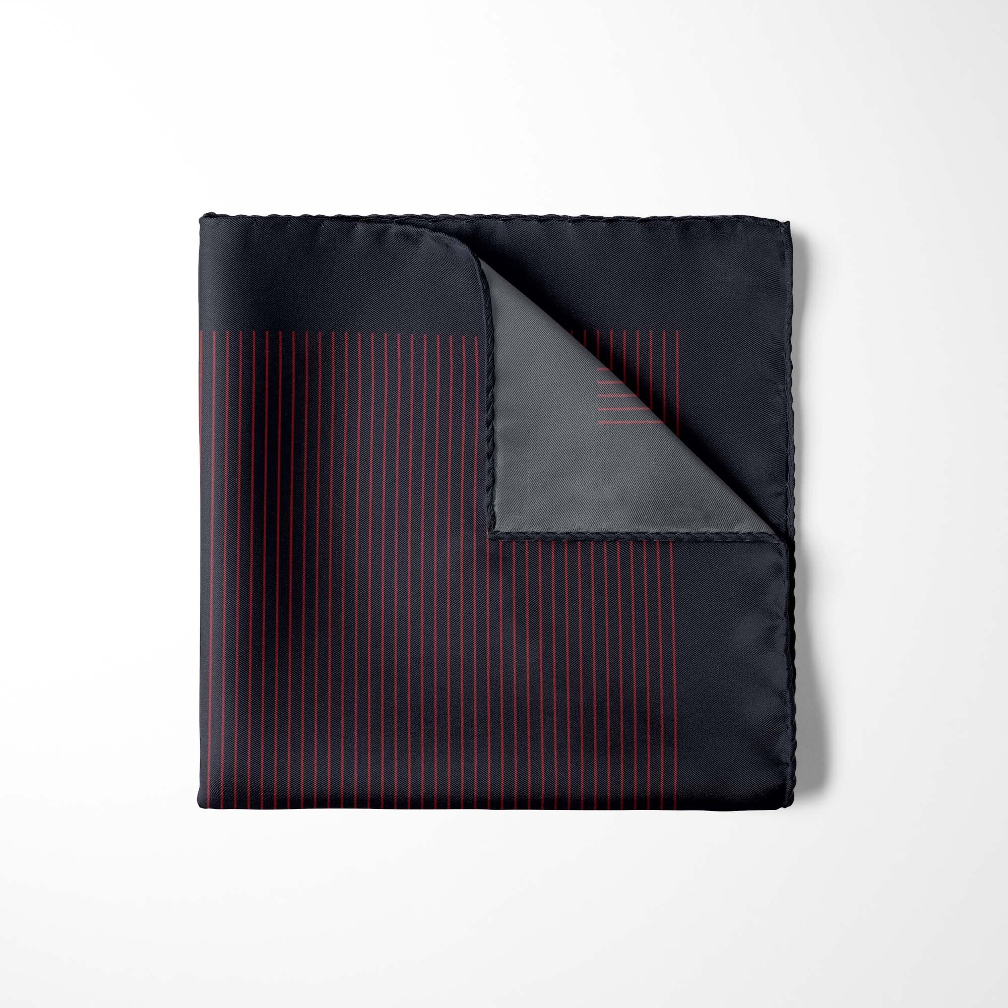 POCHETTE EN SOIE À RAYURES BLEU MARINE ET BORDEAUX