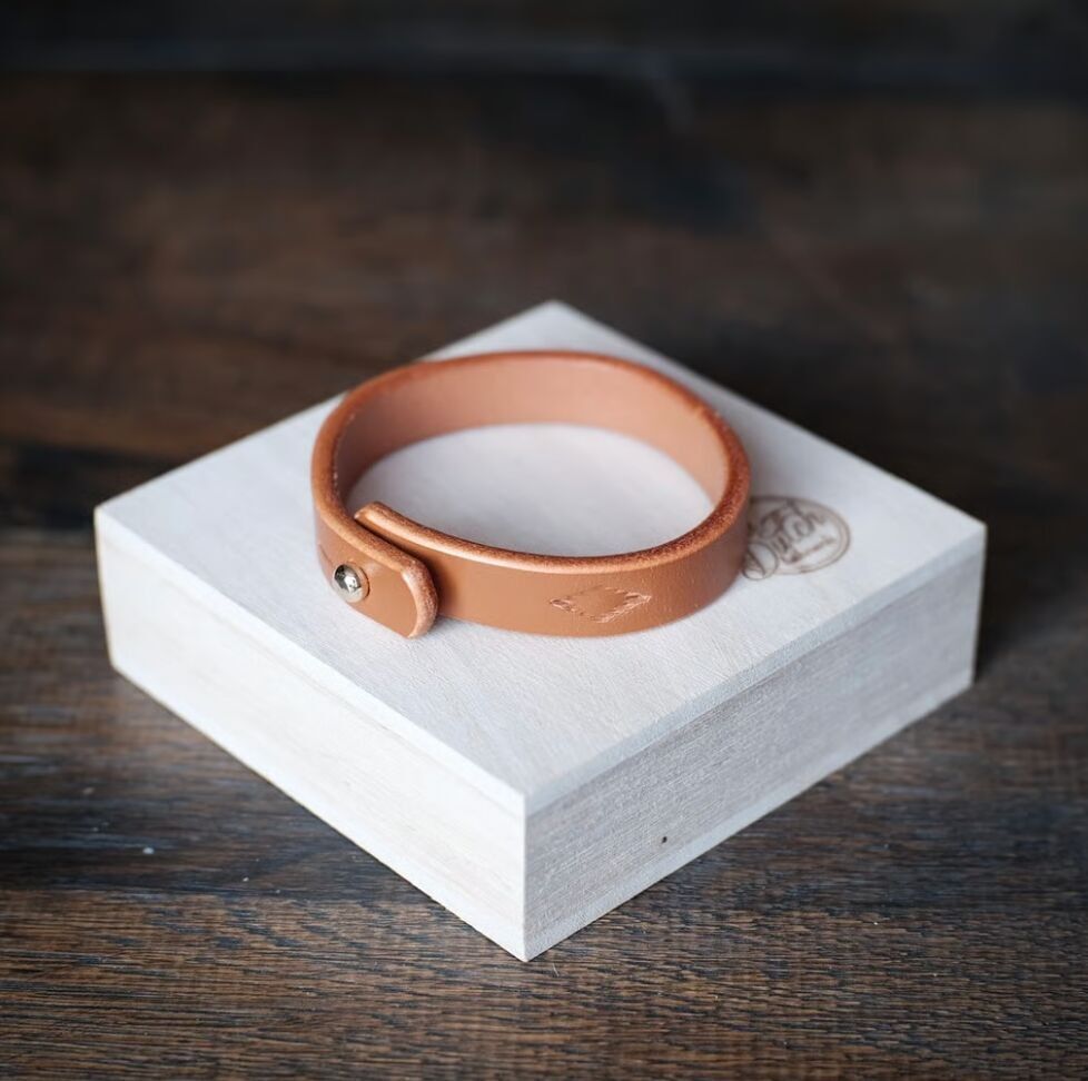 Old Dutch Leatherworks "Amigo" bracelet (whisky)