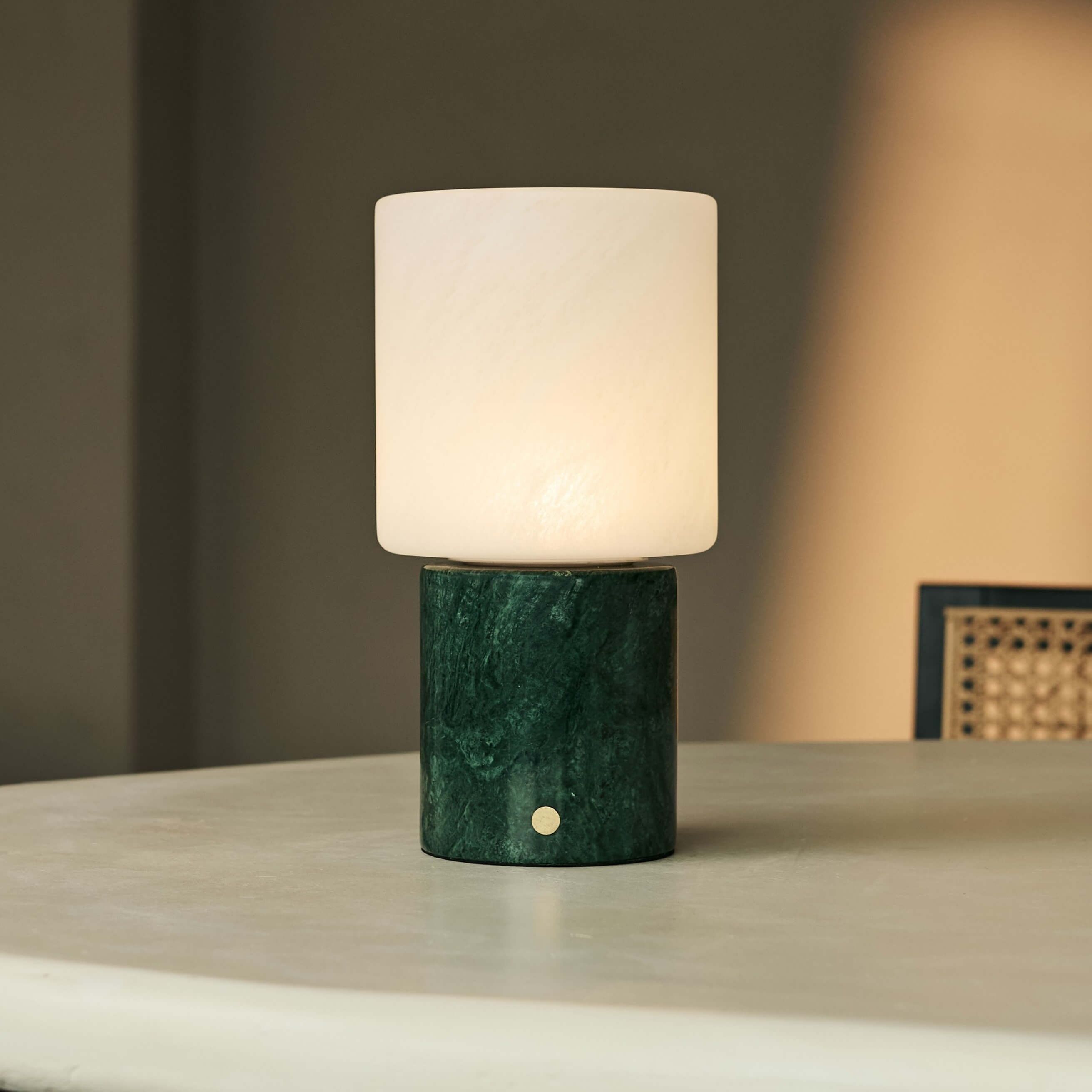 Cuyp Green / Verde Alpi – Marble Rechargeable Table Lamp – Cordless, USB Rechargeable & Up to 100 Hours Runtime