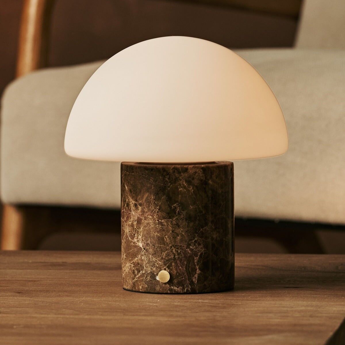 Maris Brown / Emeperador Dark – Lampe de table rechargeable classique en marbre avec 3 couleurs de lumière et fonction variateur