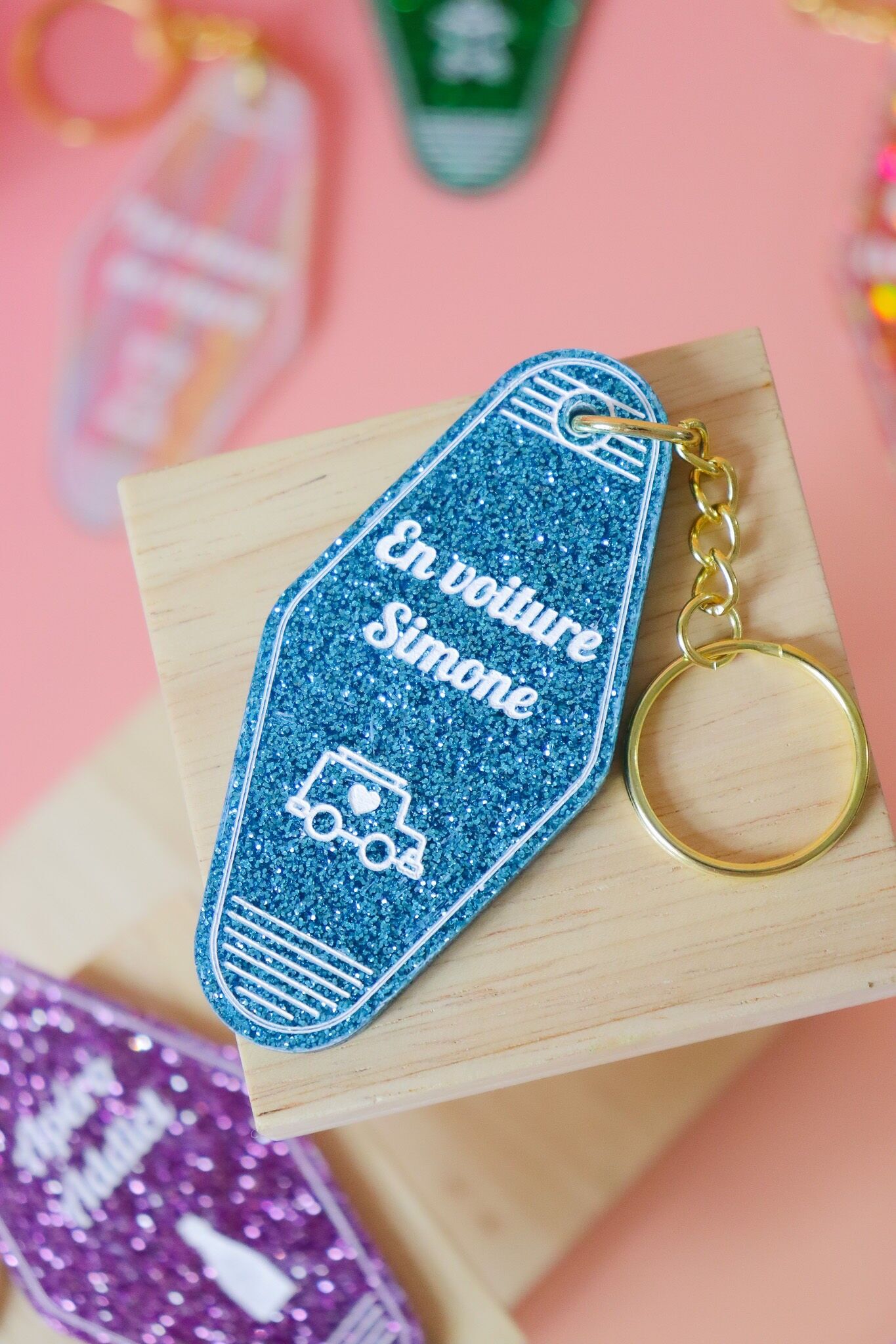 Llavero de coche Simone