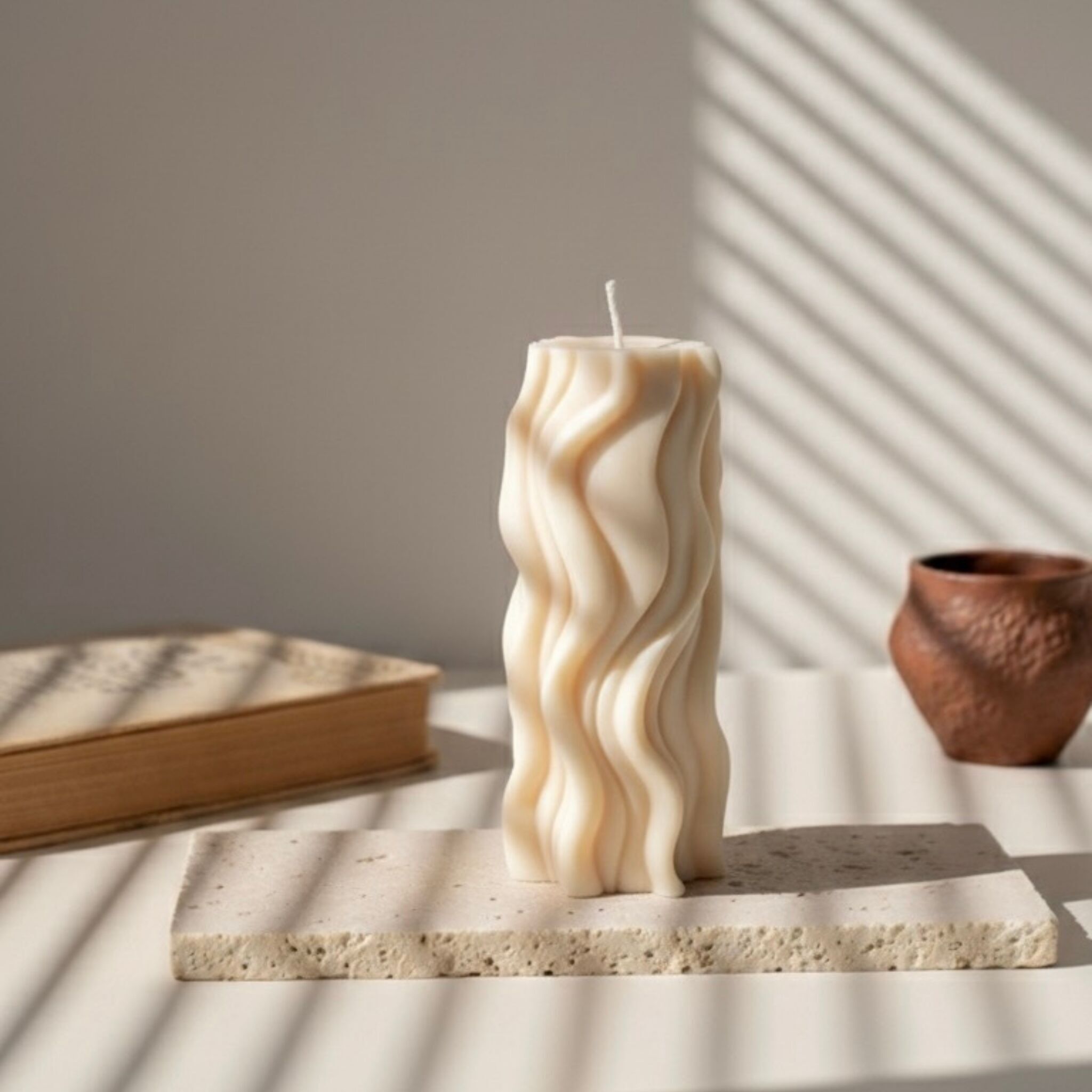 “Wave” scented decorative candle – Soy wax – Cotton flower – 230g