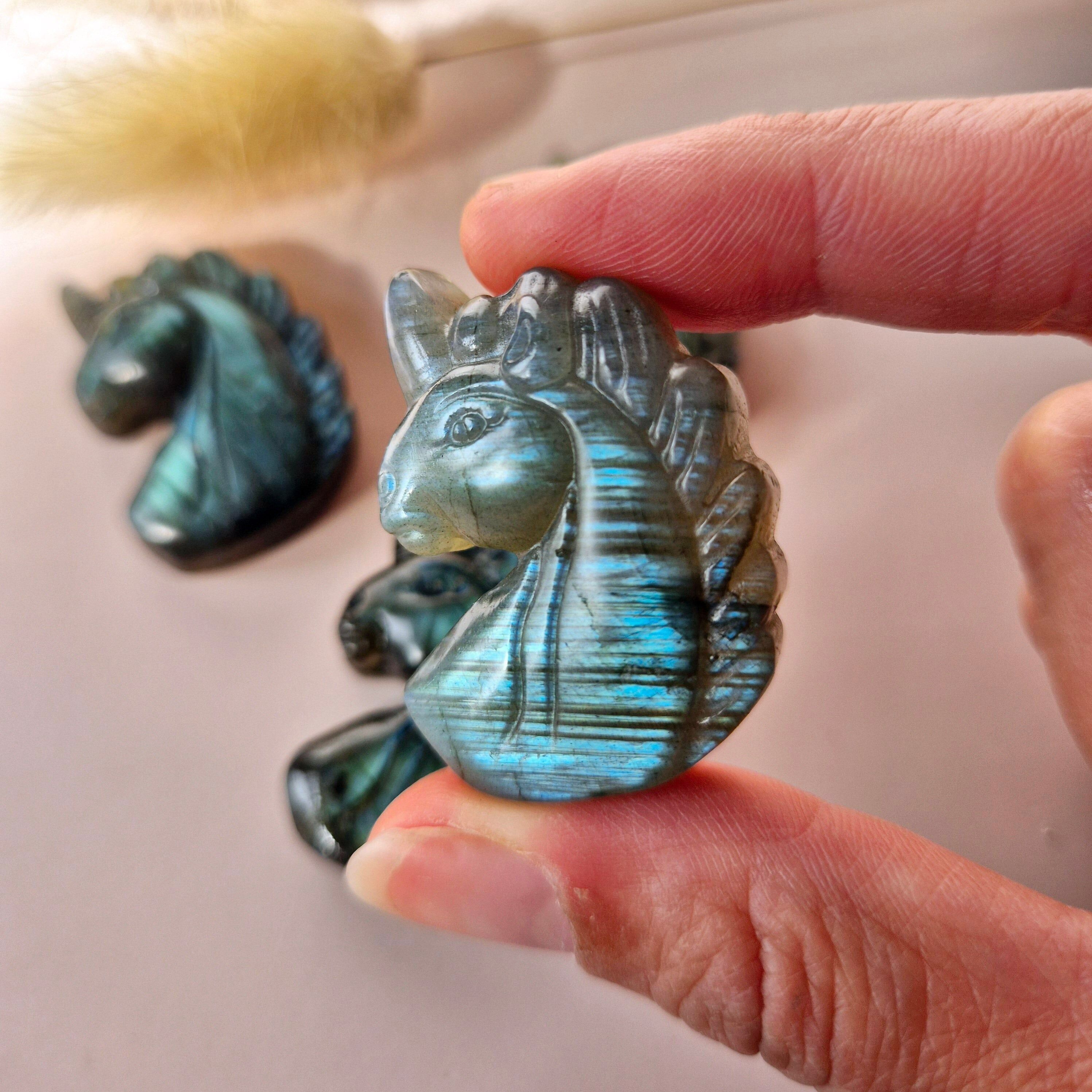 Labradorite Unicorn – Gemstone Carving with Flash (3.7 cm) Unicorn