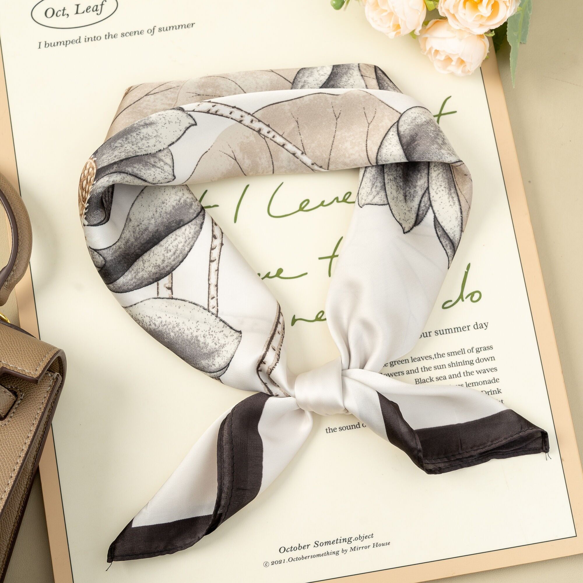 Square Scarf 70x70 Silk Effect Elegant Autumn Foliage