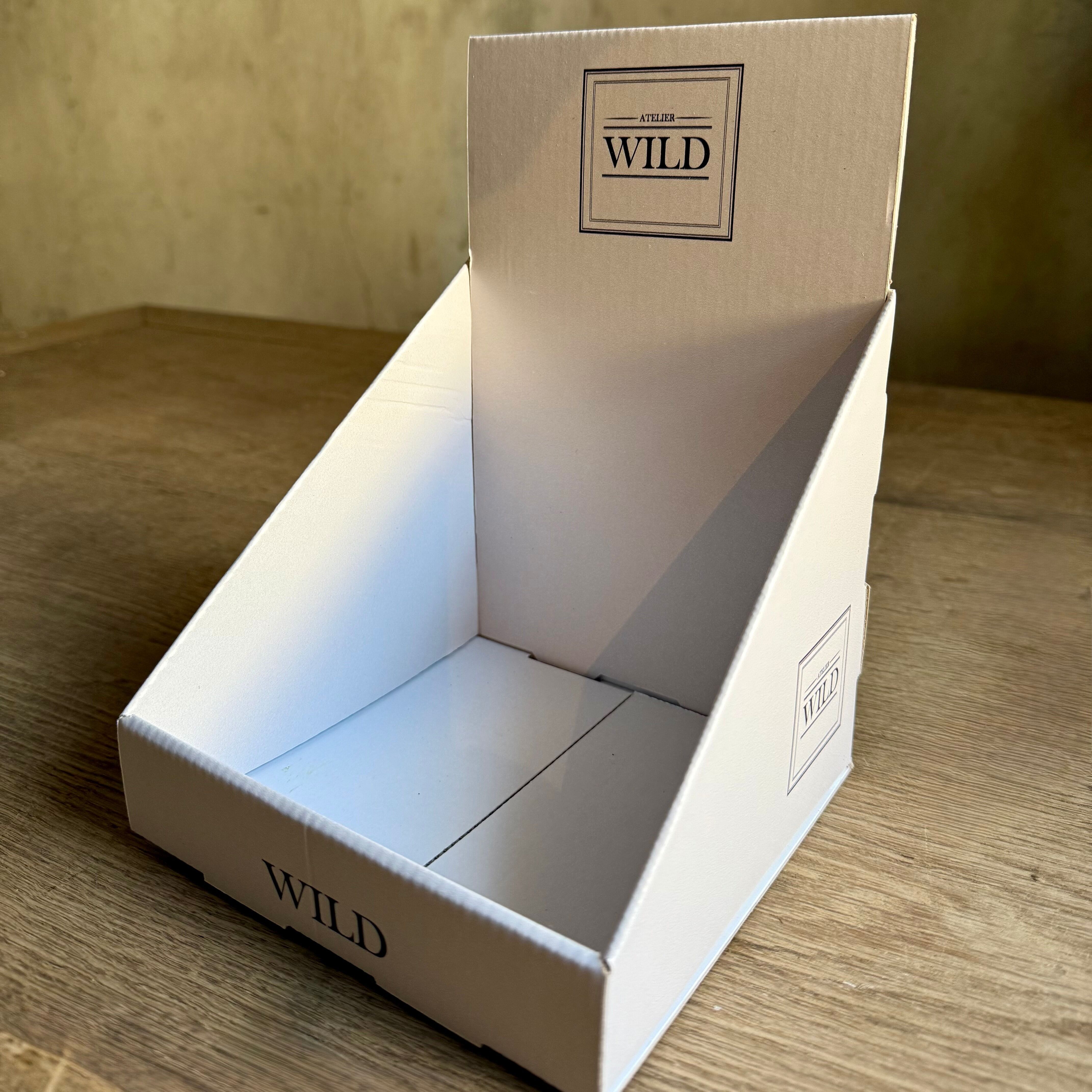 Espositore per registratore di cassa in cartone — Atelier Wild (POS) — 15,5 × 15,7 × 22,5 cm - Venduto vuoto
