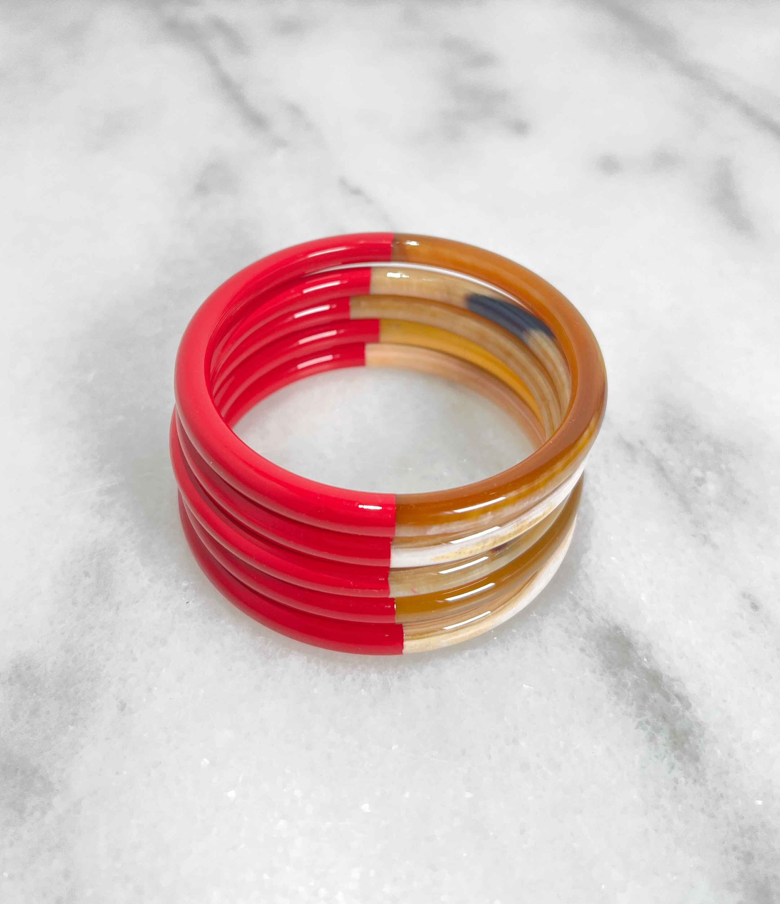 Bracciale rosa lampone in vero corno