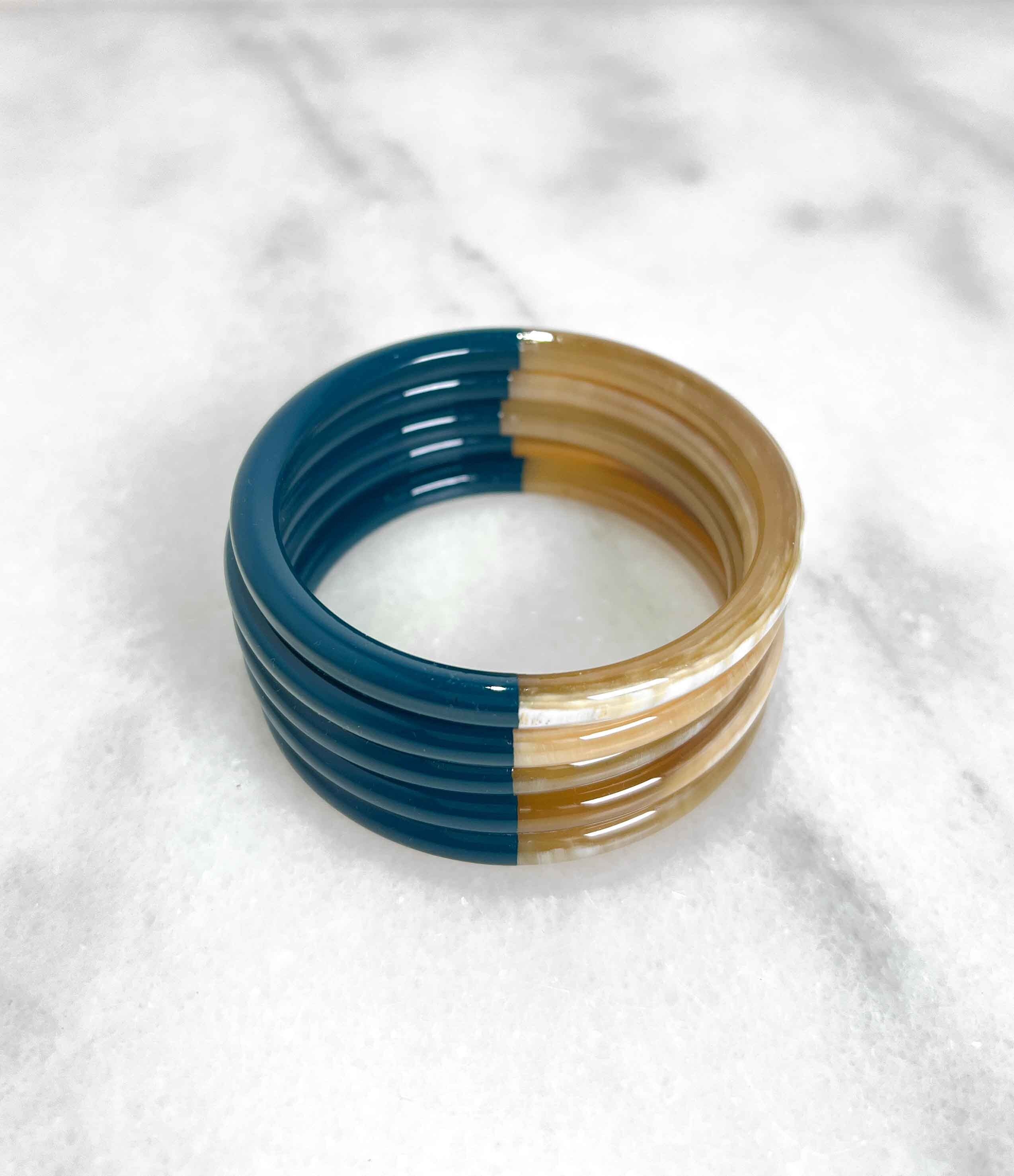 Bracciale blu anatra in vero corno