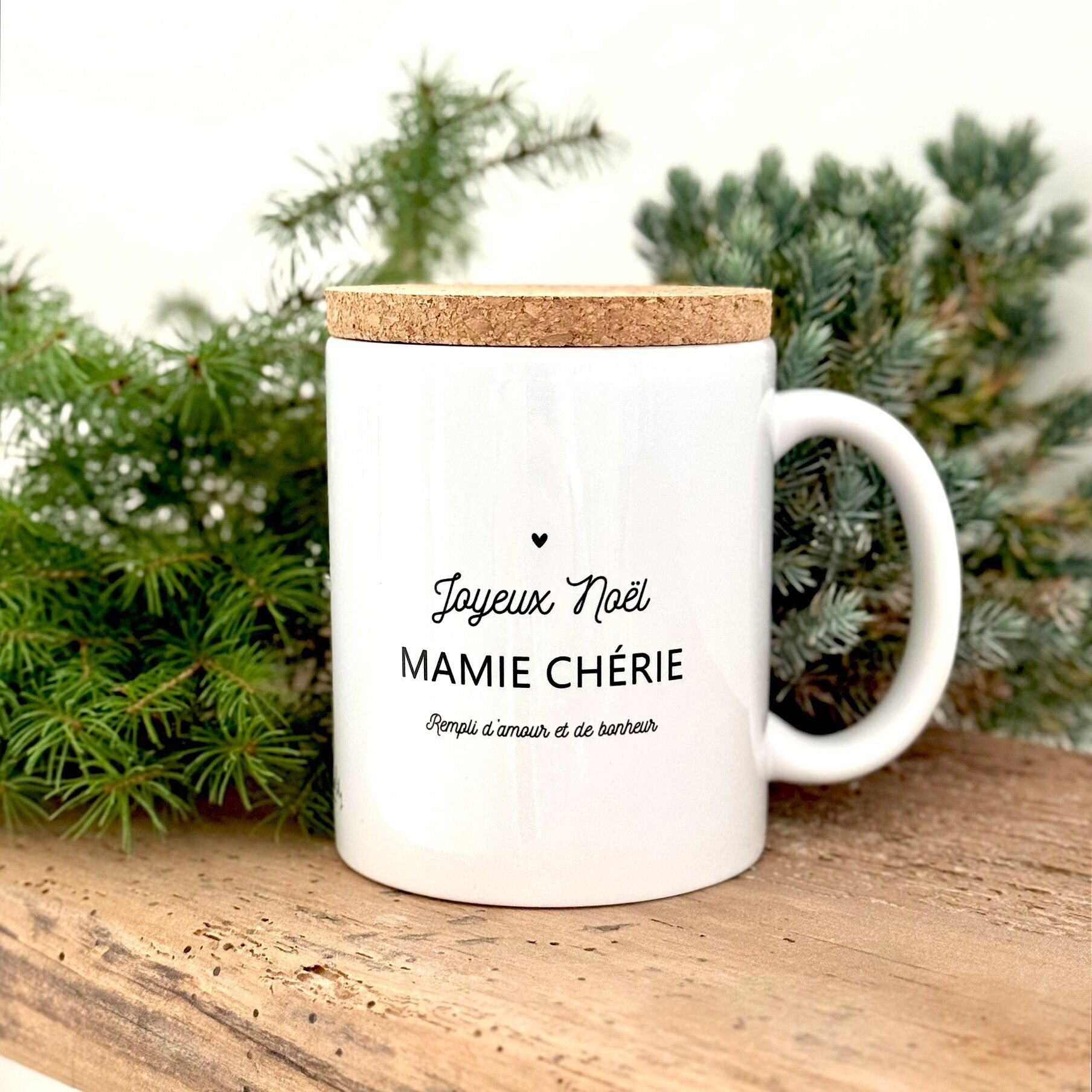 Mug "Joyeux noël mamie chérie" avec son couvercle en liège