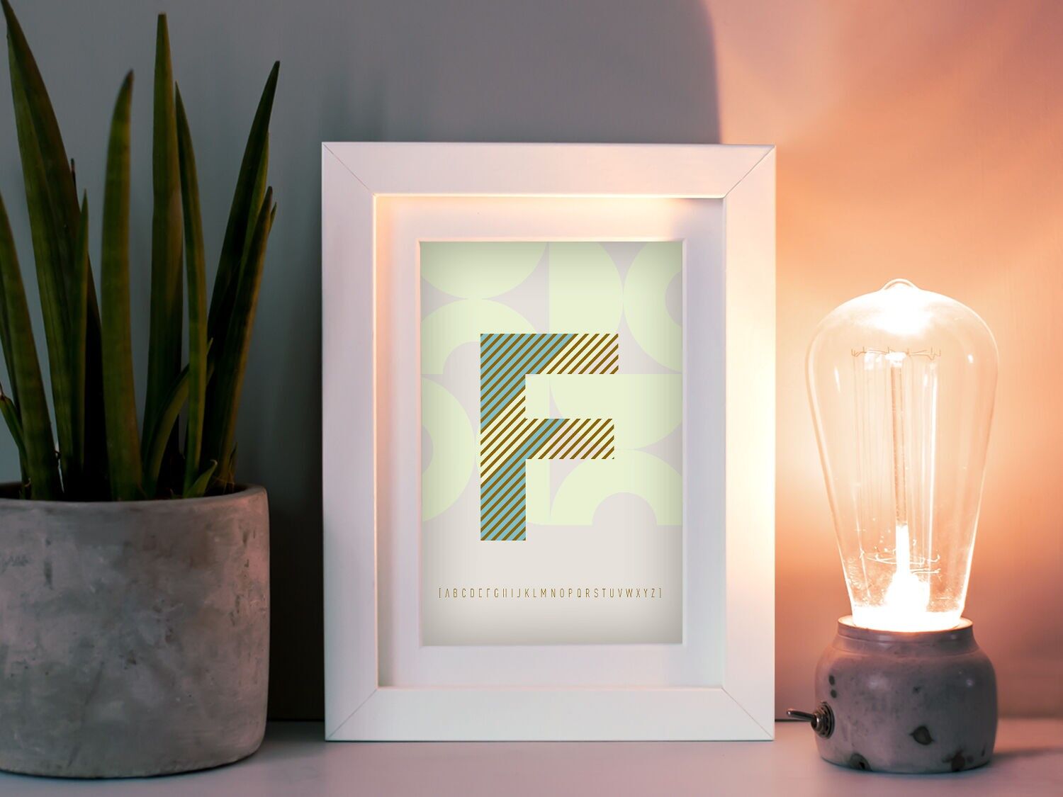 Postkarte - Initial F