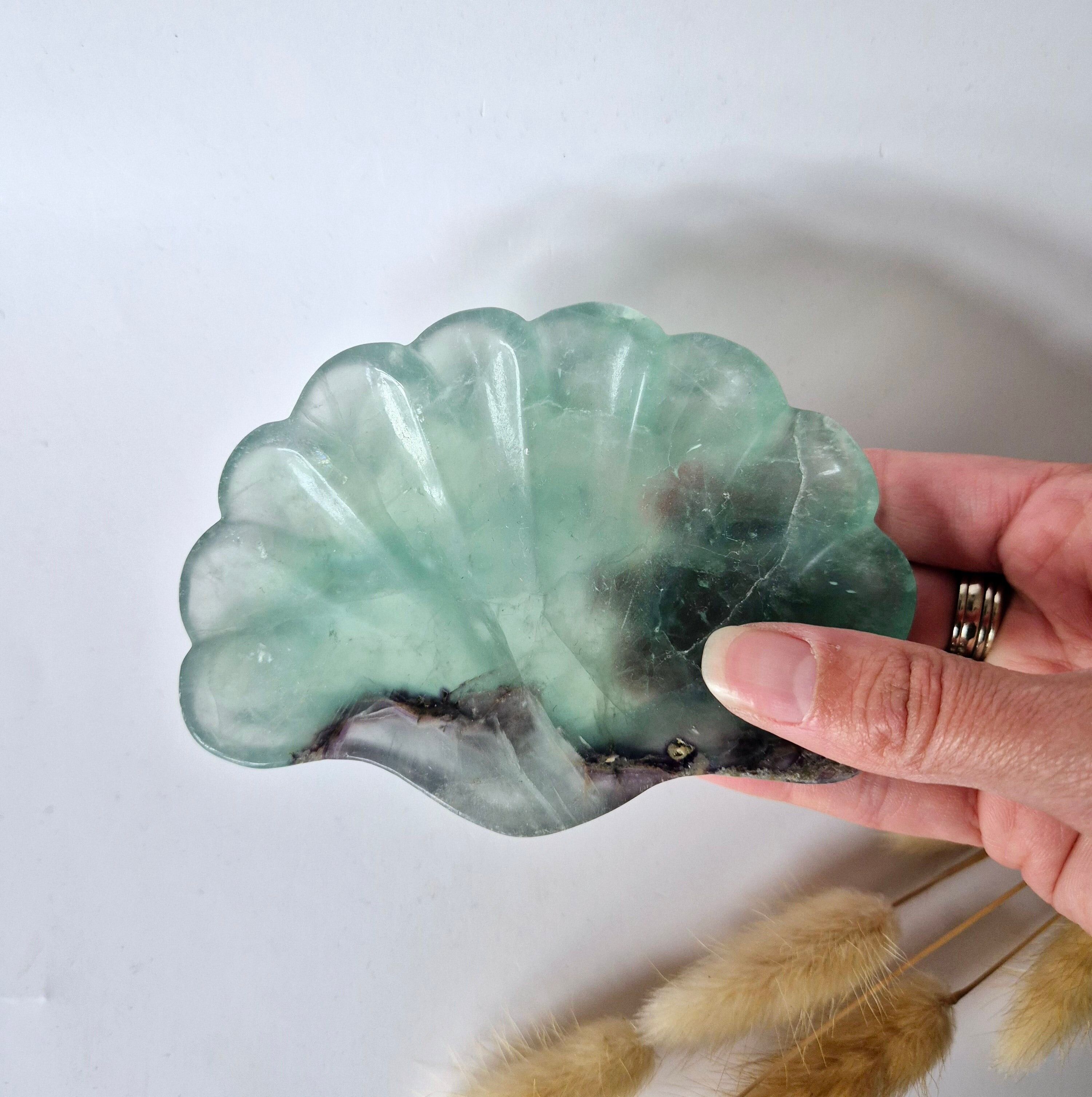 Bol à sculpter en pierre précieuse en forme de coquillage, fluorite verte n° 10 – Cadeau unique
