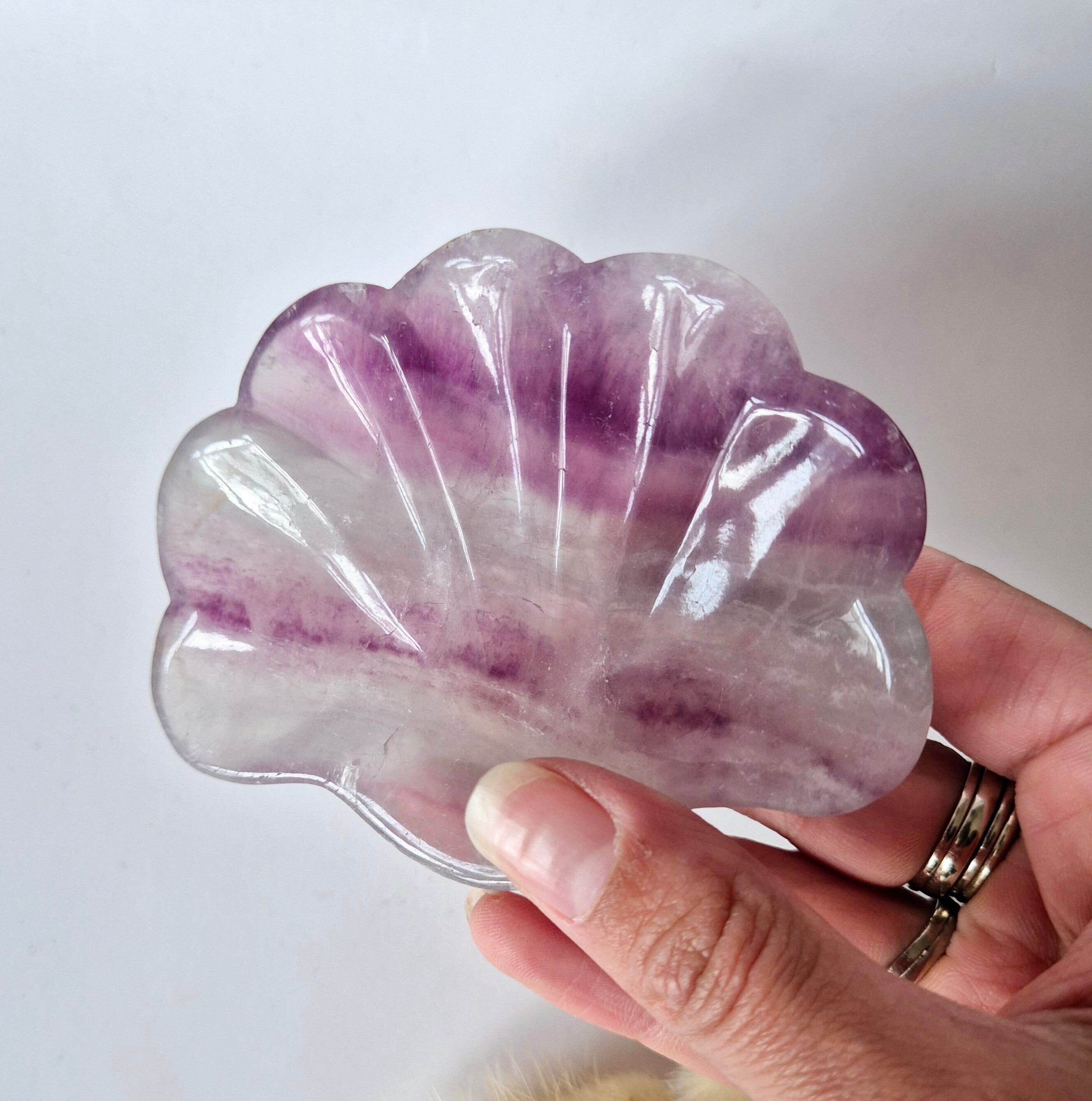 Bol sculpté en pierre précieuse en forme de coquillage, fluorite n° 17 - Cadeau unique