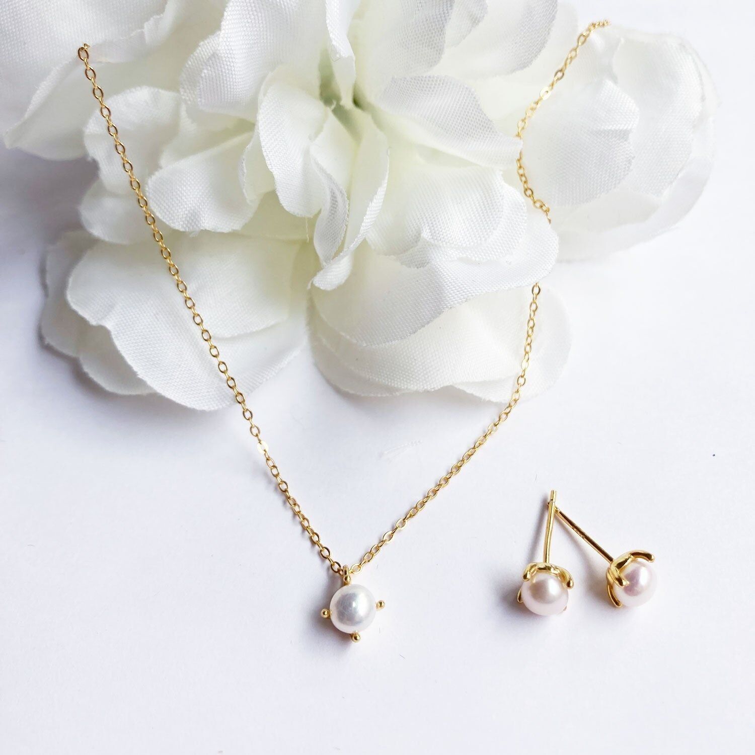 Happy Bride Sterling Silver Jewelry Set | Pearl Necklace and Pearl Stud Earrings