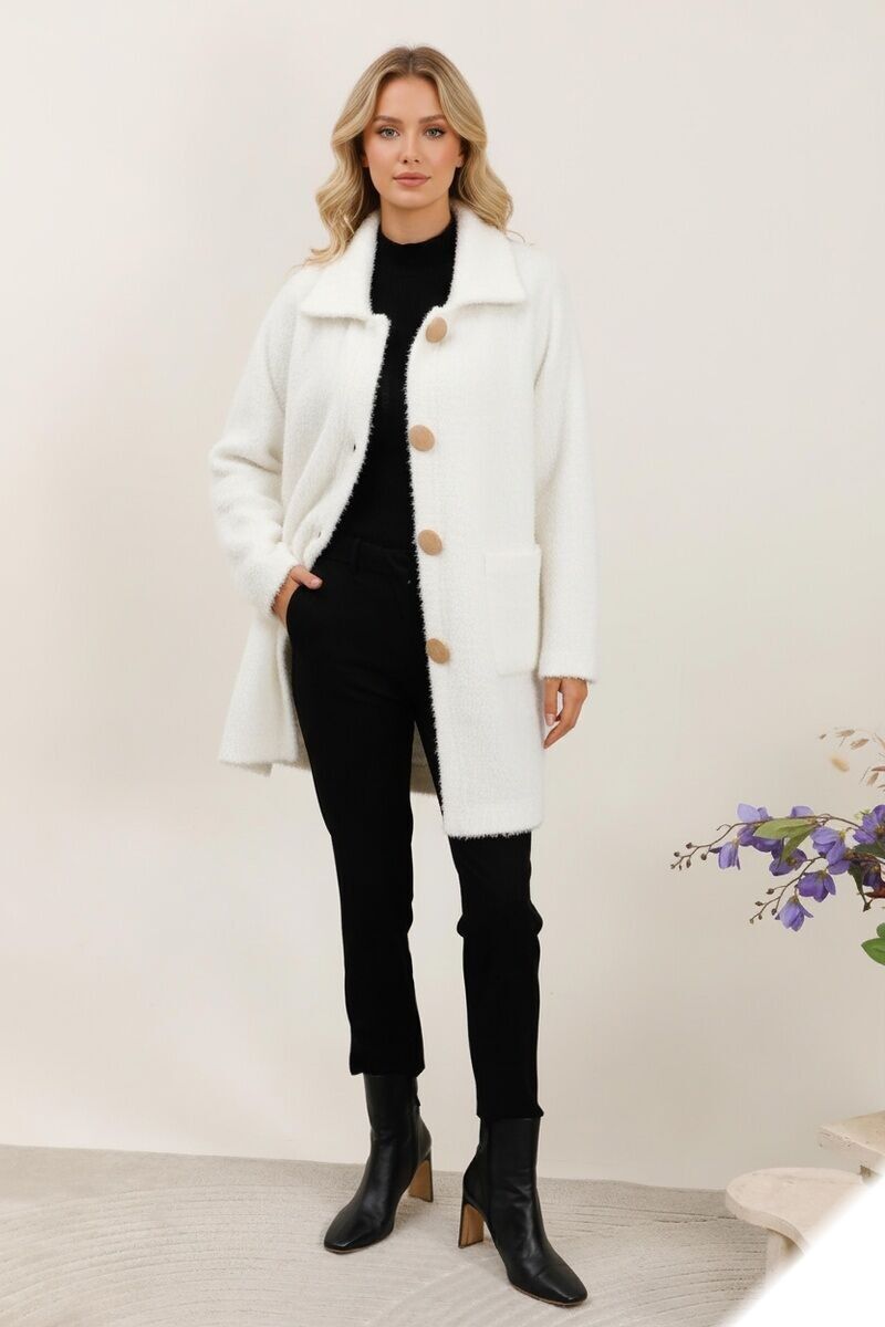 Weiche Pelzjacke mit elegantem Knopf - L2602 - Lusa Mode