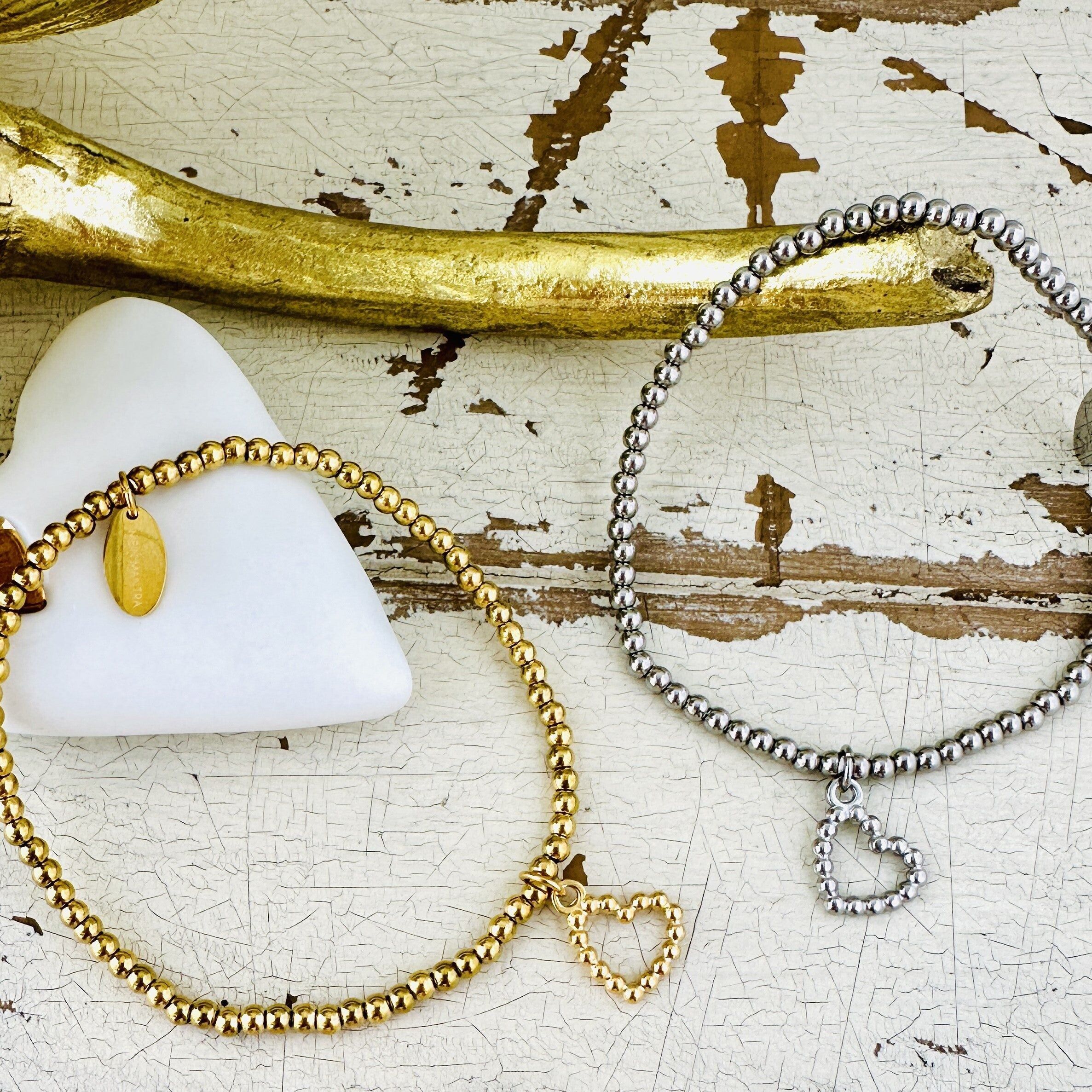 Bracelet boule avec coeur