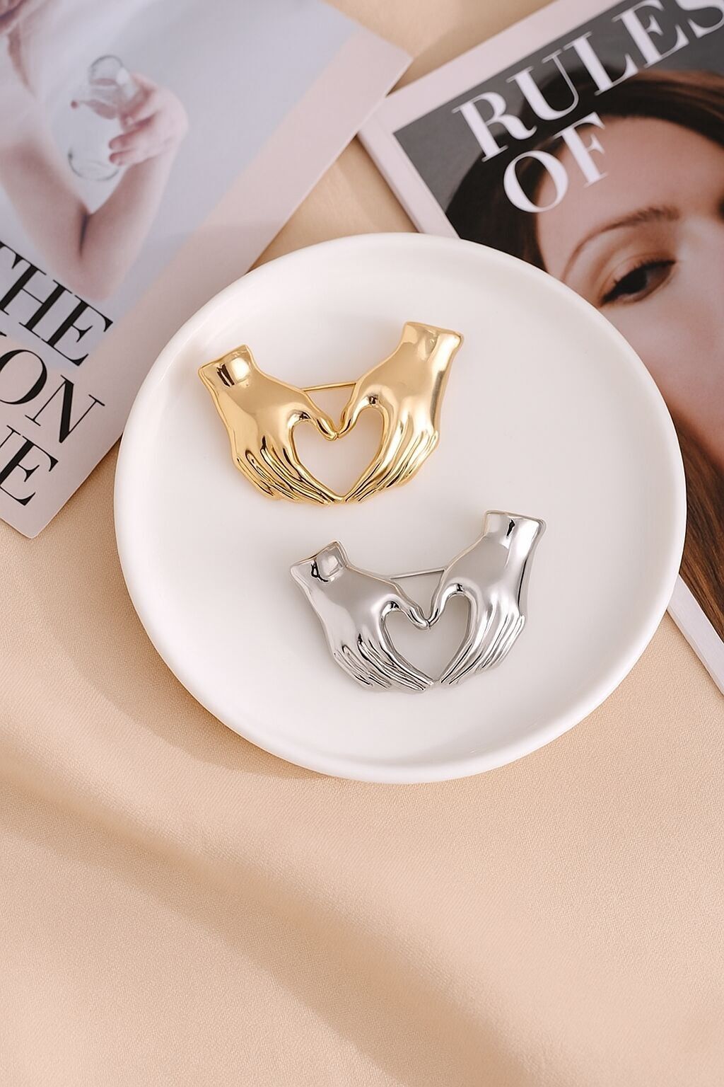 Broche Mains Minimalistes