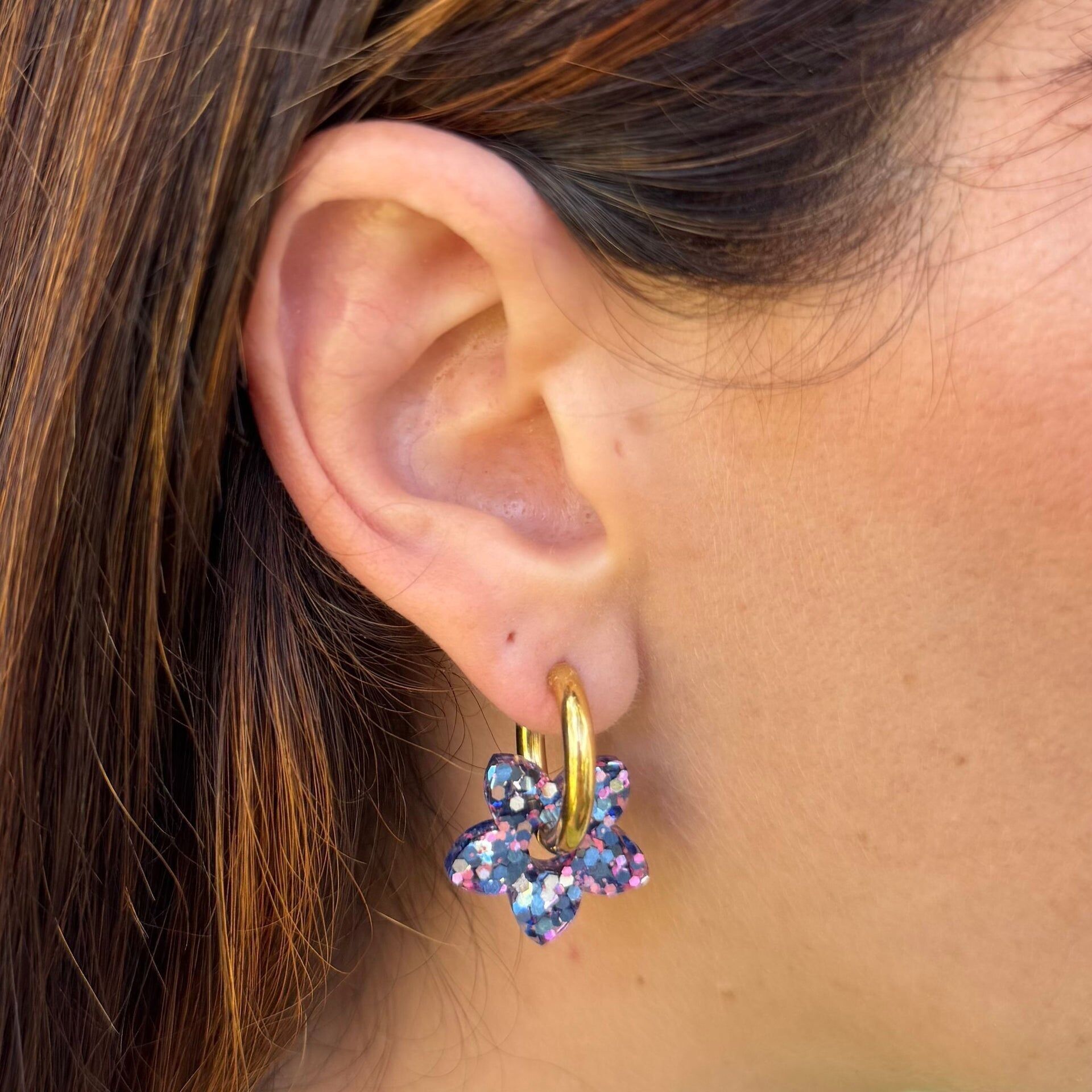 Tiare Mix Blau Rosa Creolen