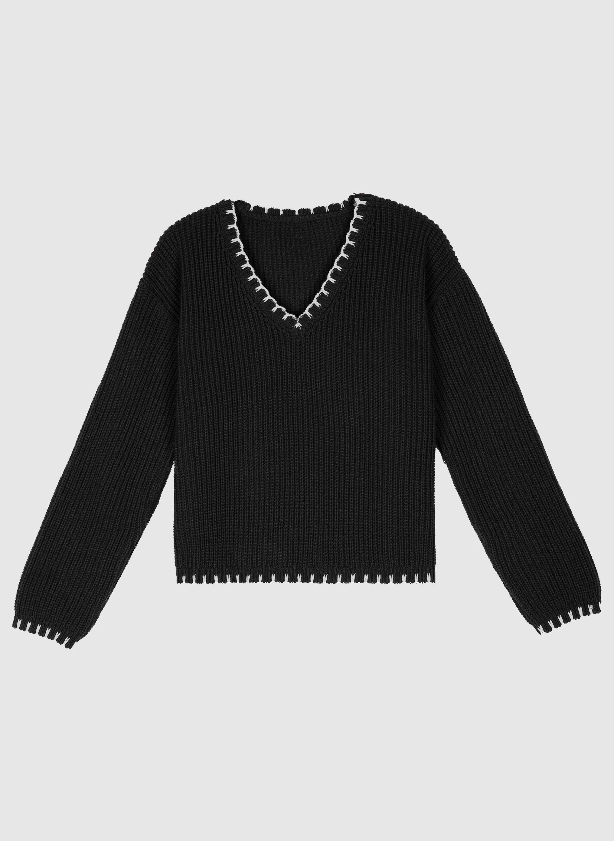 MAGLIONE NERO DI SAN VALENTINO