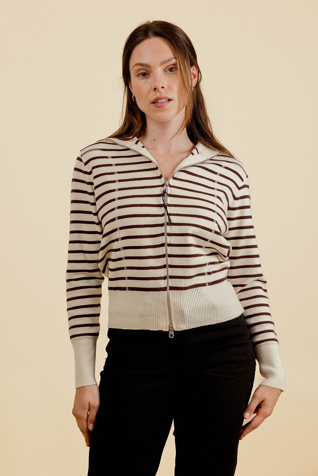 Cárdigan LIO con rayas en contraste y cremallera