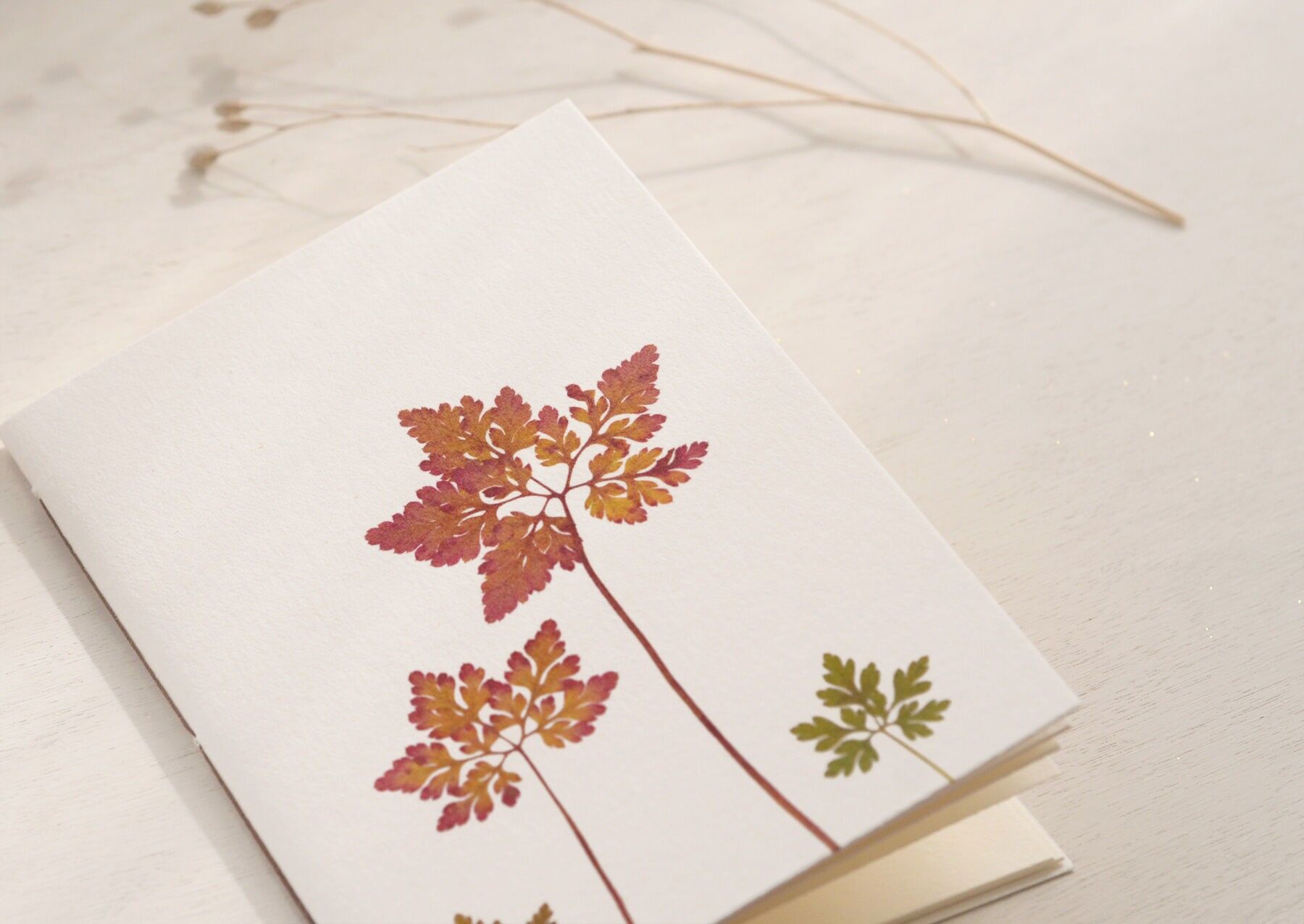 Papeterie artisanale : Petit carnet "Géranium sauvage" • collection Botanica • A6