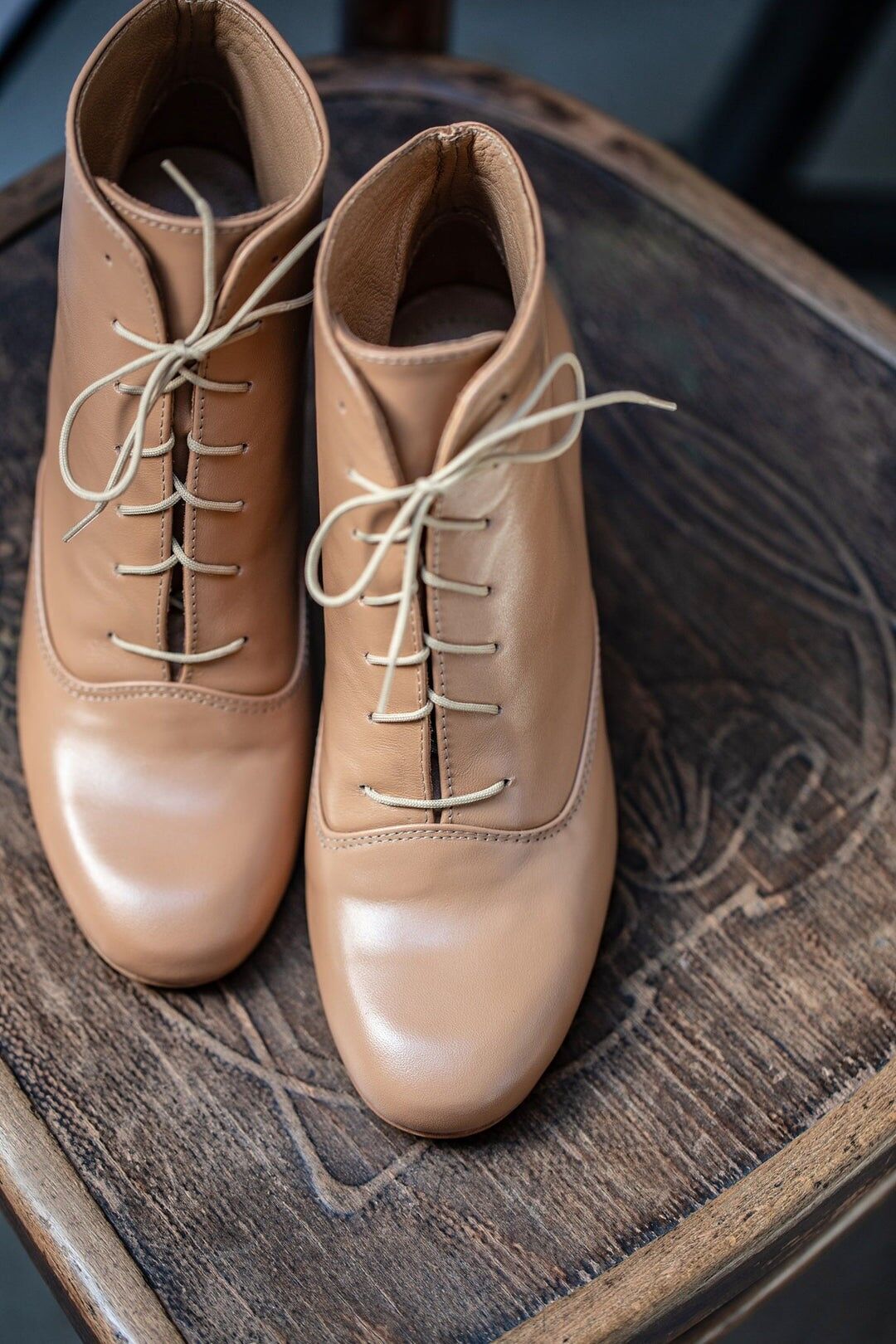 Botas de piel con tacón (6cm) - Charlotte - Beige 35-42