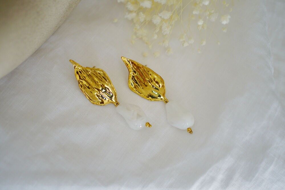 Daphne gold leaf and white pearl earrings