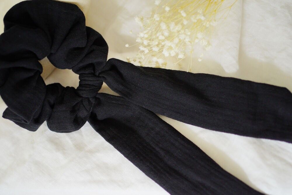 Cléa Ribbon Scrunchie Double Cotton Gauze Plain Black