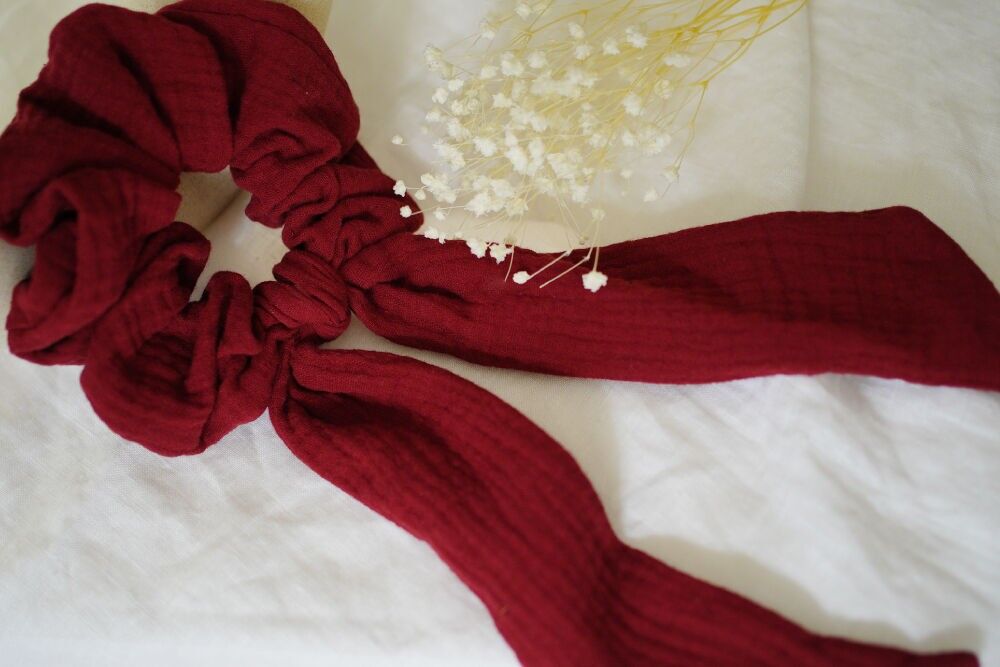 Apolline Double Cotton Gauze Ribbon Scrunchie in Burgundy Red