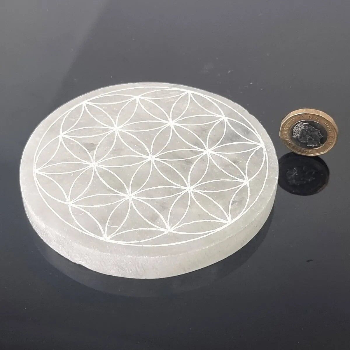 Placa de cristal de selenita grabada - Rejilla de flores