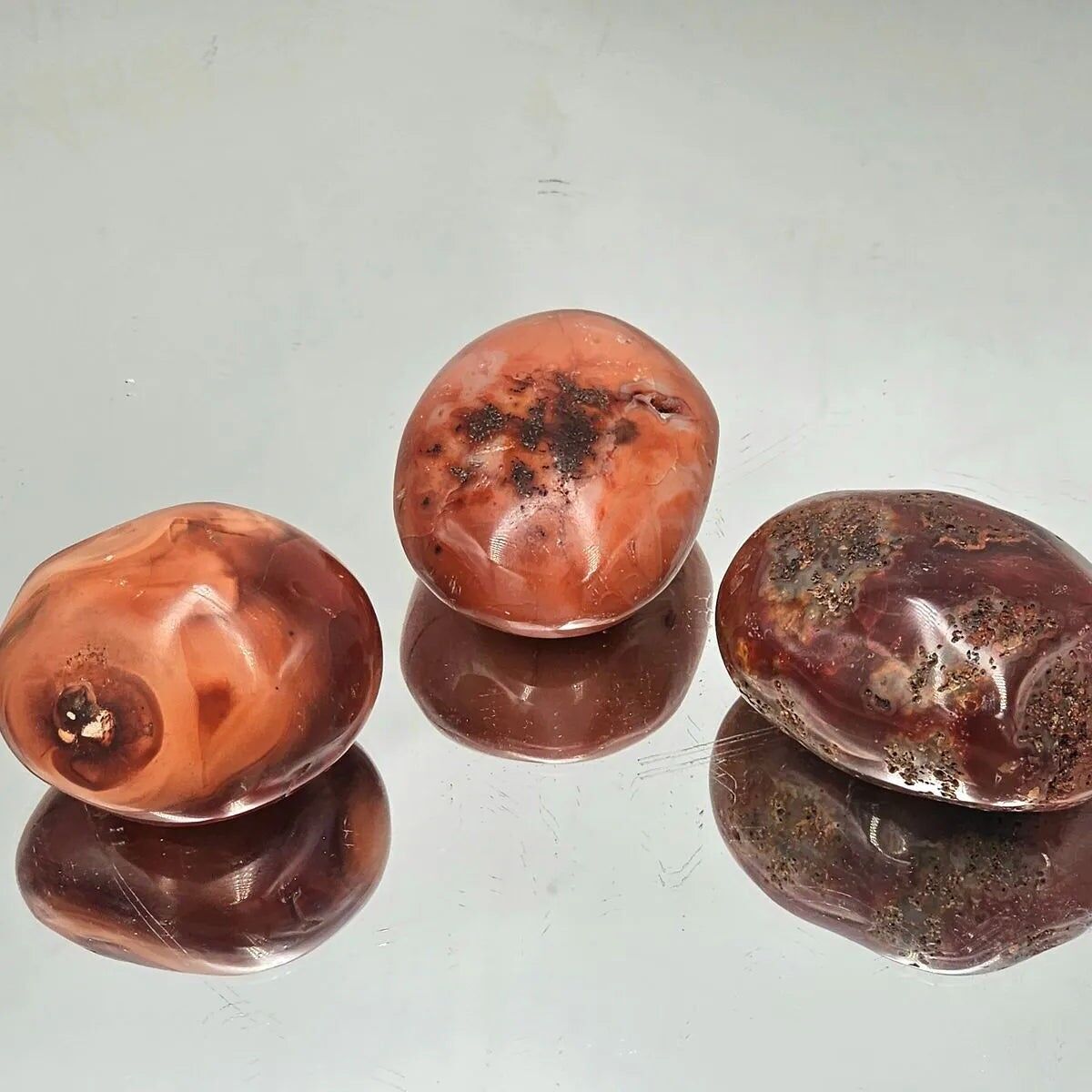 Karneol-Kristall-Handschmeichler x3