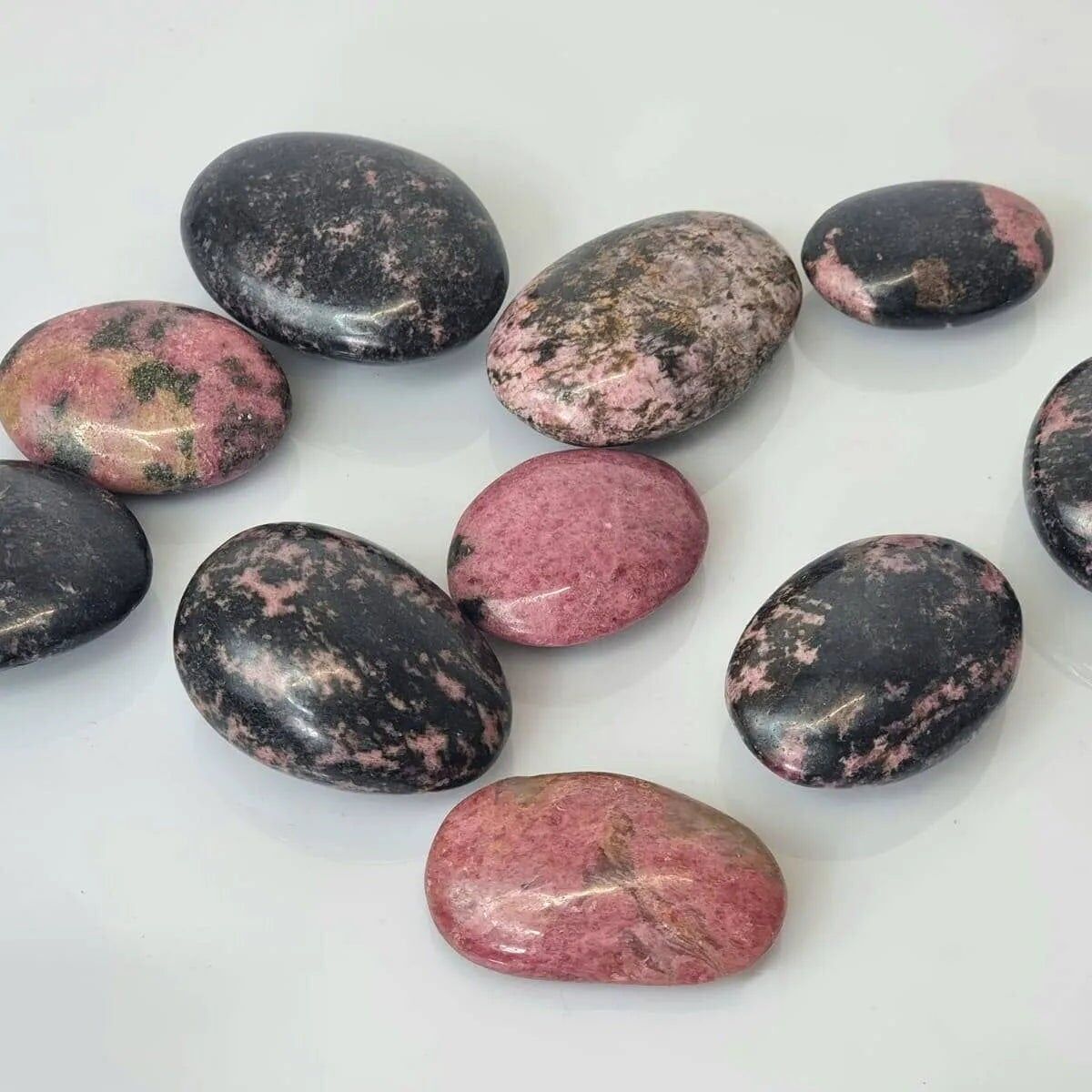 Kristallpalmstein Rhodonit (1kg Beutel)