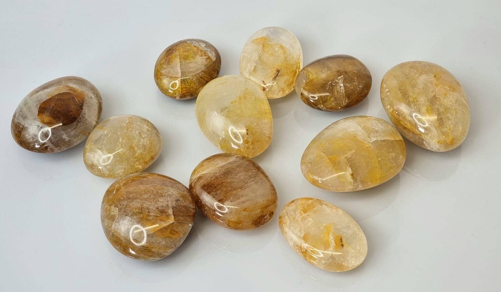 Crystal Palmstone Goldener Heilerquarz / Gelber Hämatoid