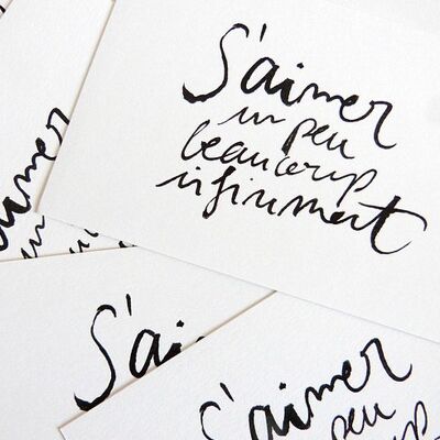 Carte postale calligraphie "S'aimer infiniment"
