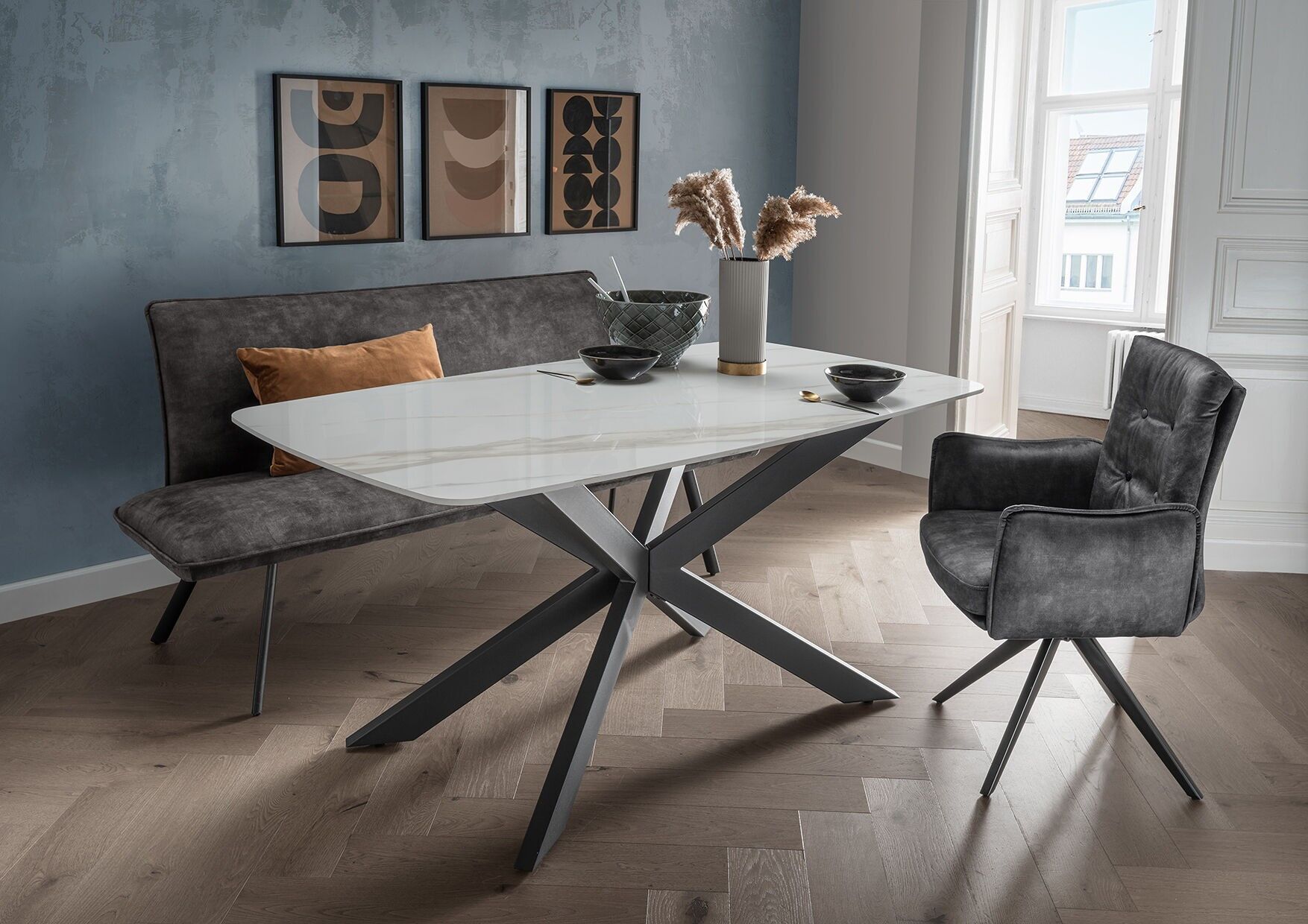 Tavolo da pranzo Doua bianco opaco