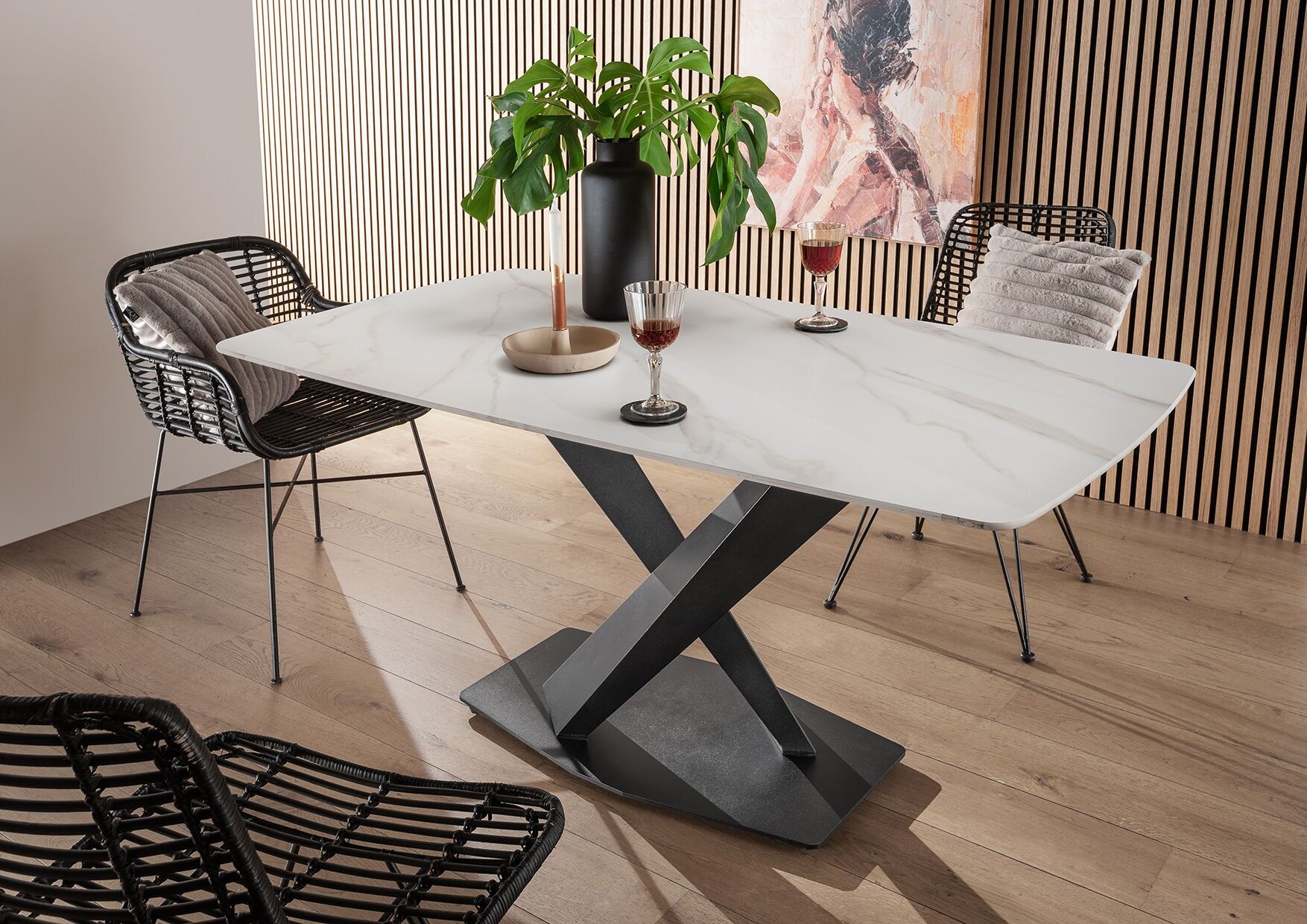 Fulvy Esstisch mattweiß