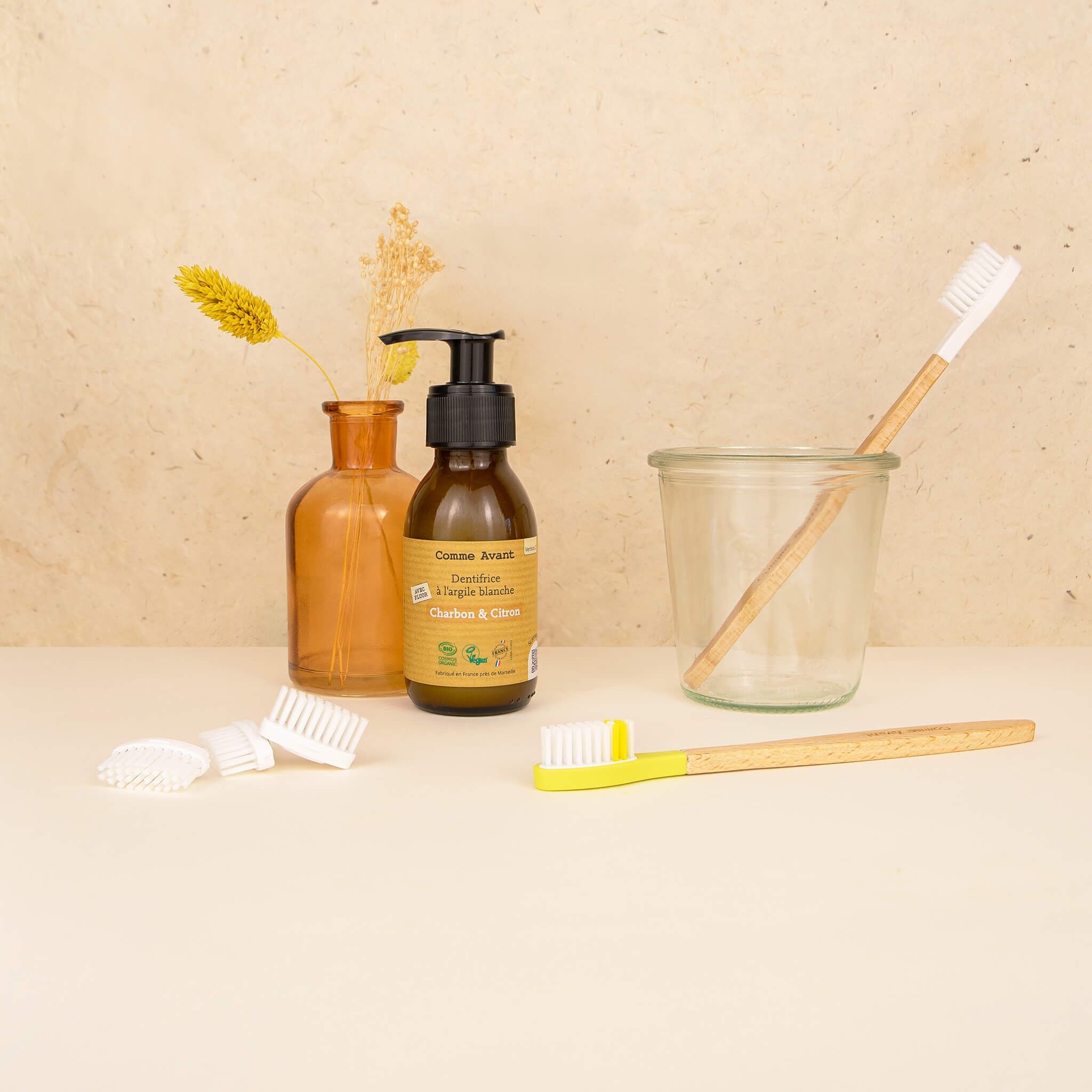 Brosse à dents en bois rechargeable