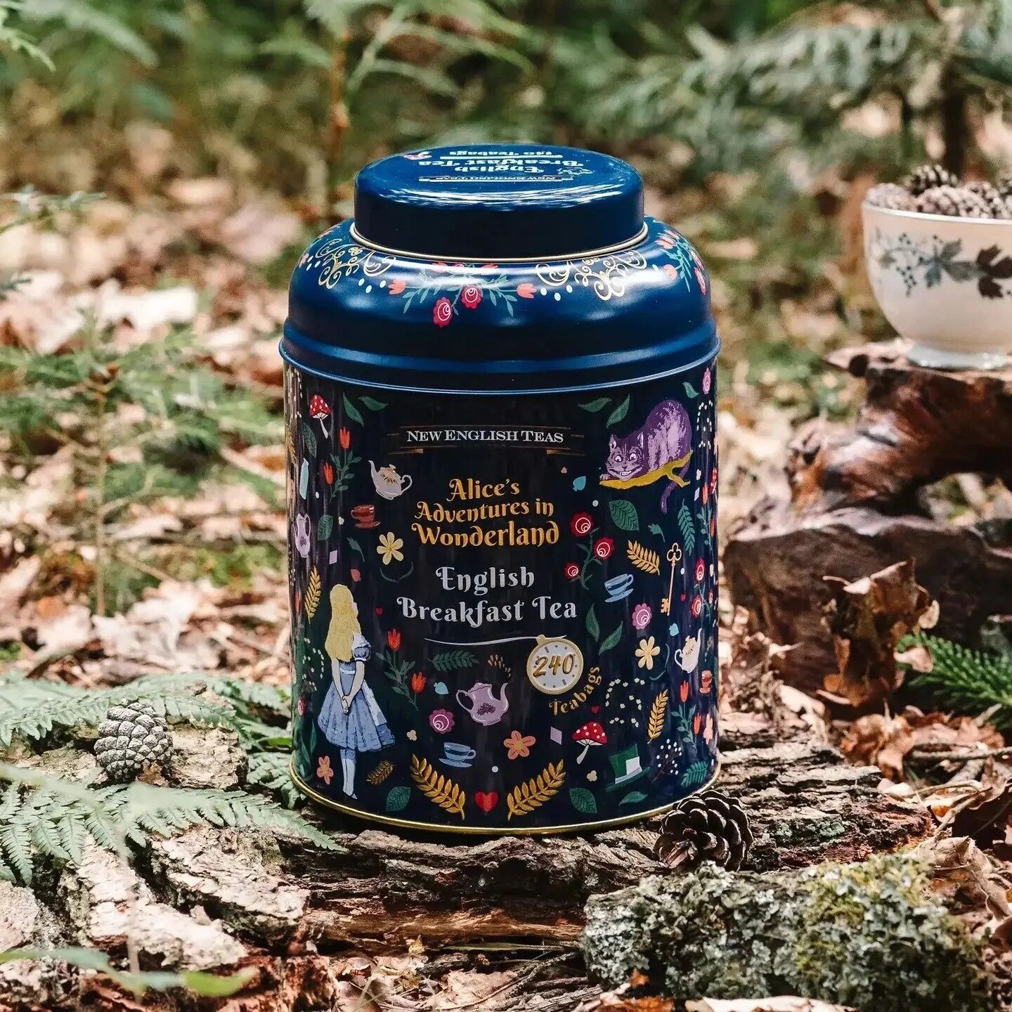 Alice nel Paese delle Meraviglie Deluxe Tea Caddy 240 bustine di tè