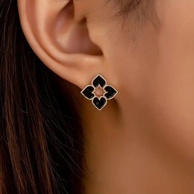 Pendientes de corazón dorados - Joyas de esmalte para mujer