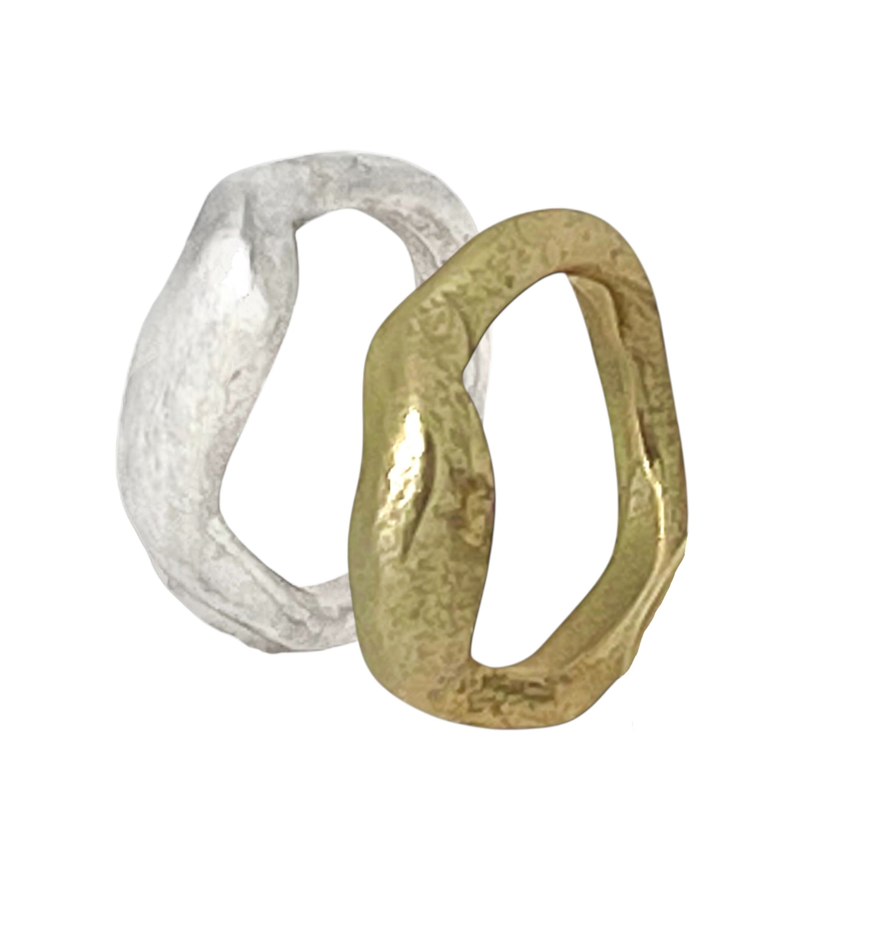 Pair of mixed water rings, 10µ silver and gold plated
