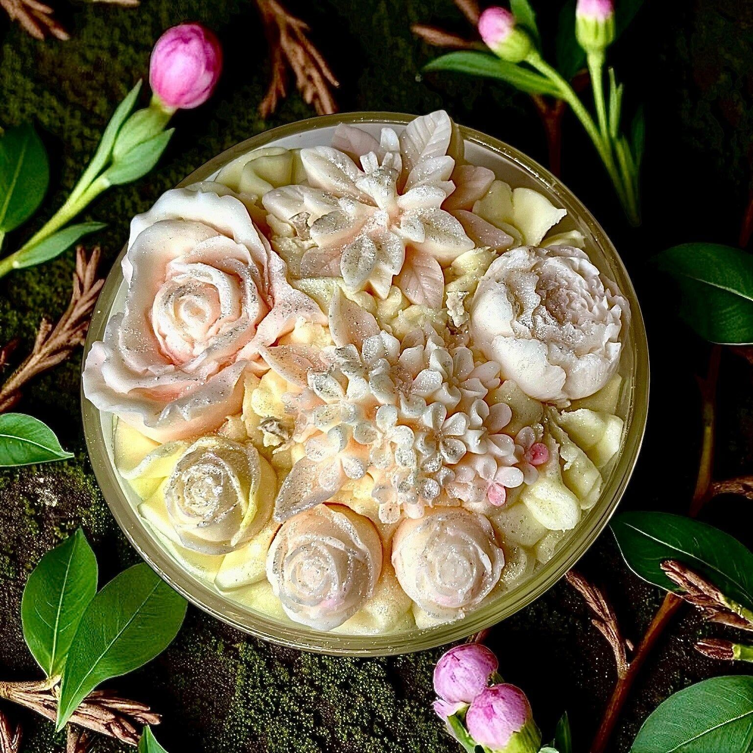 Vela de lujo de triple mecha con cera botánica de coco y soja | Diseño personalizado de cera batida, 90 horas de combustión