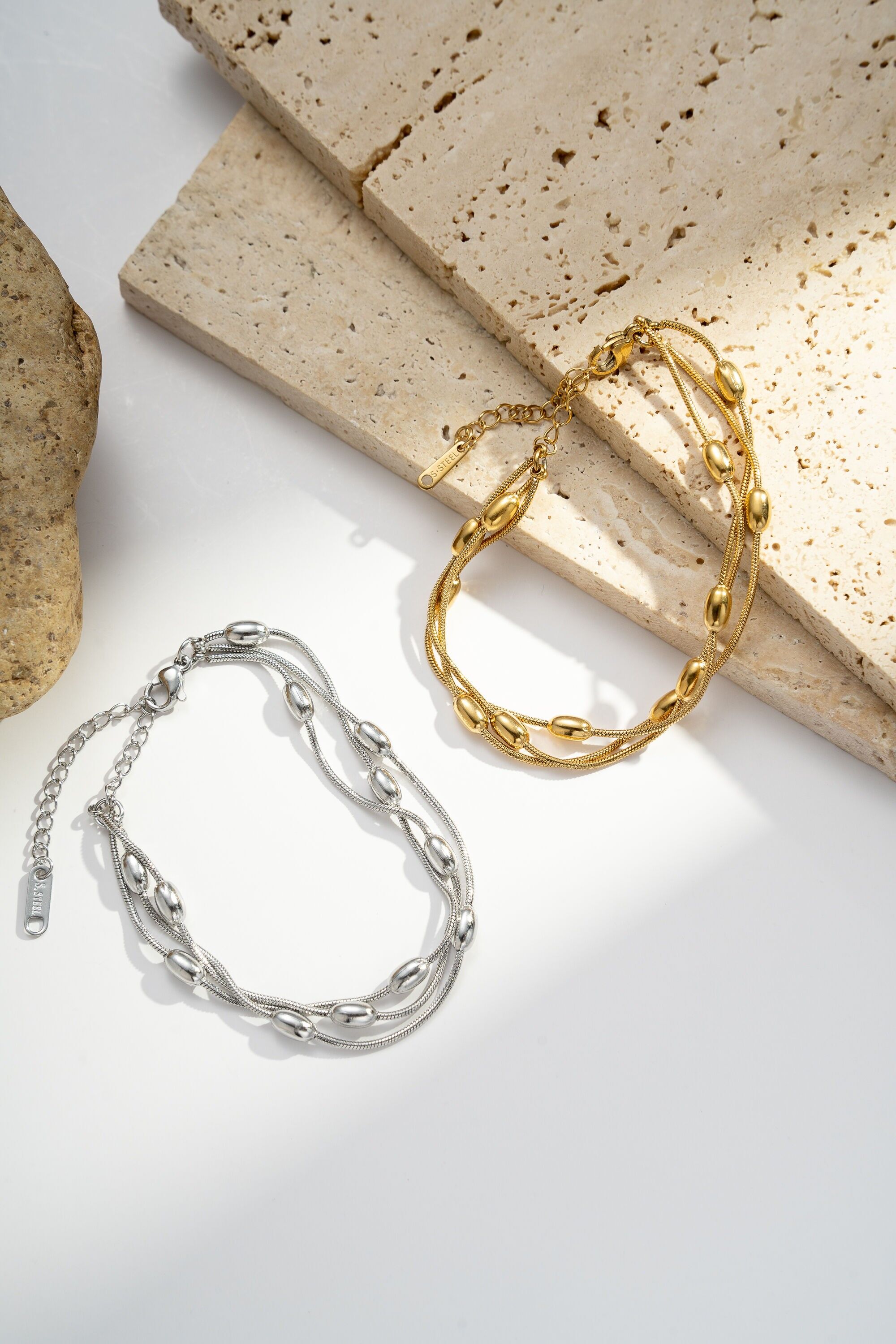 Pulsera de cadena mixta de acero estilo moderno dorado y plateado