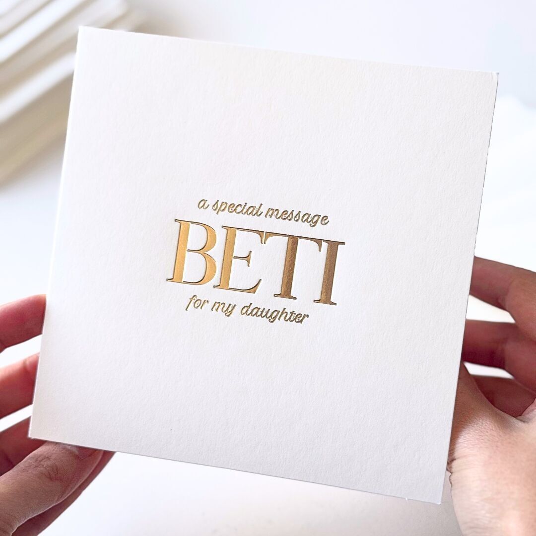 Carte de luxe avec message spécial - Beti (fille)